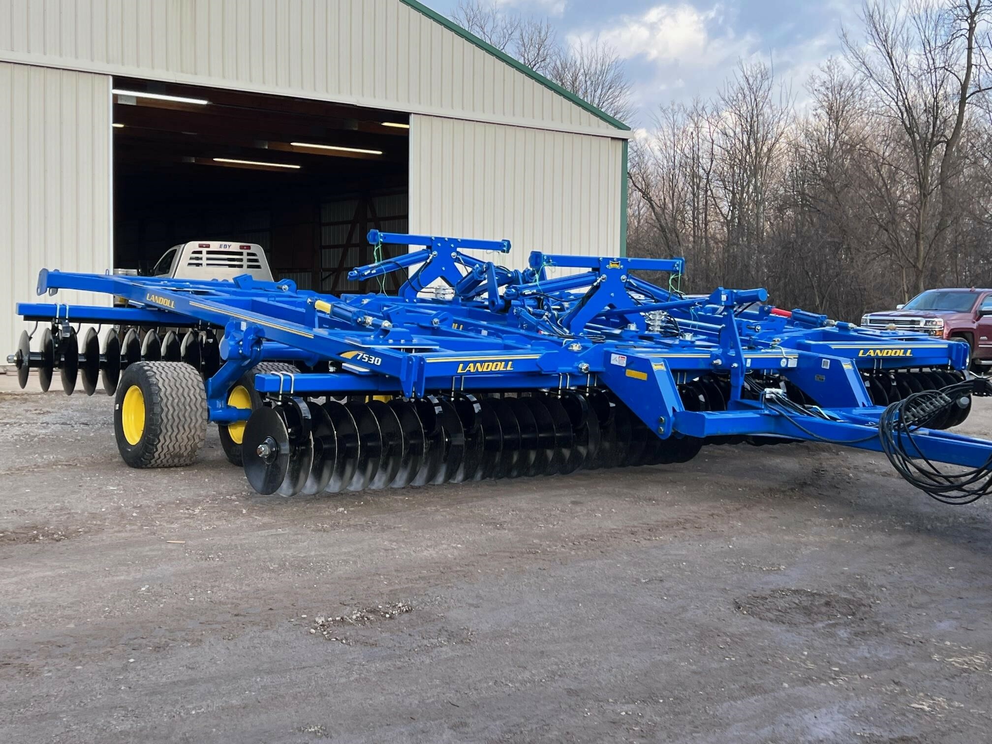 2022-landoll-7530-29-vertical-tillage-call-machinery-pete