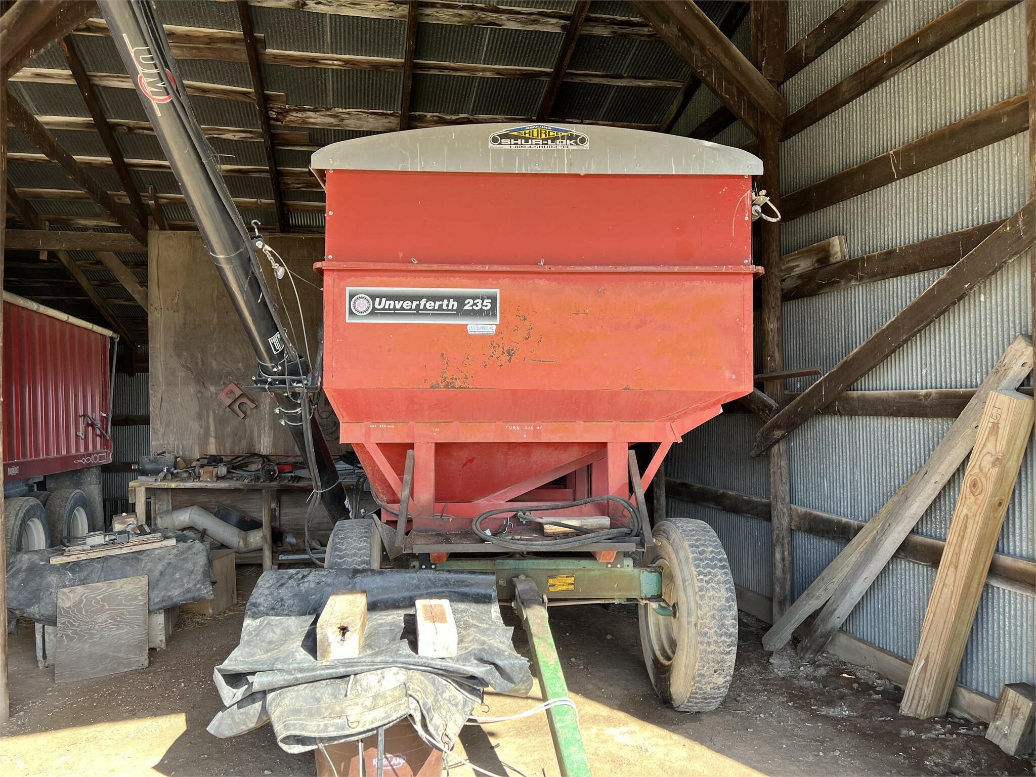  Unverferth 235 Gravity Wagon