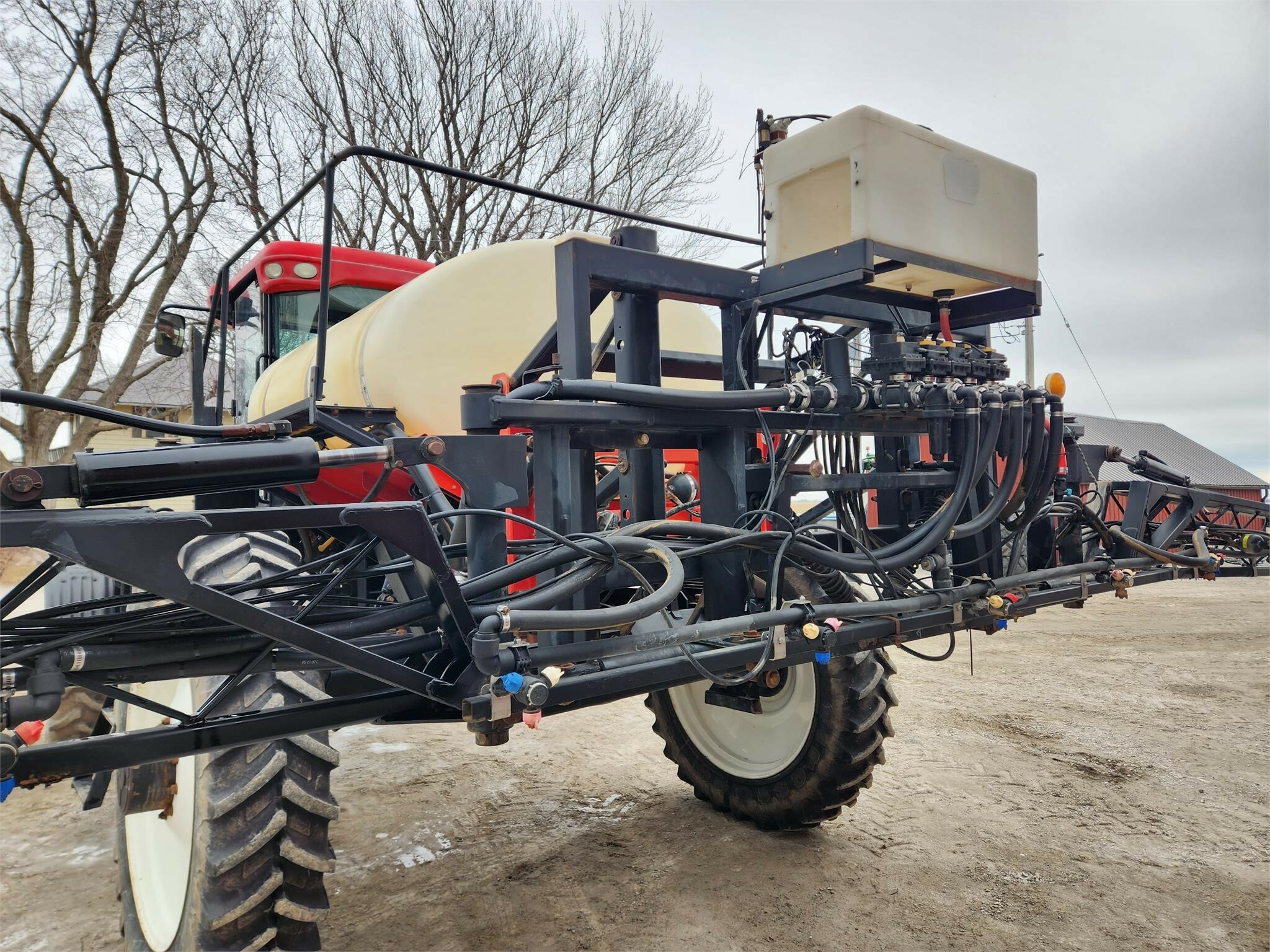 2007 Apache AS1010 SelfPropelled Sprayer 47,500 Machinery Pete