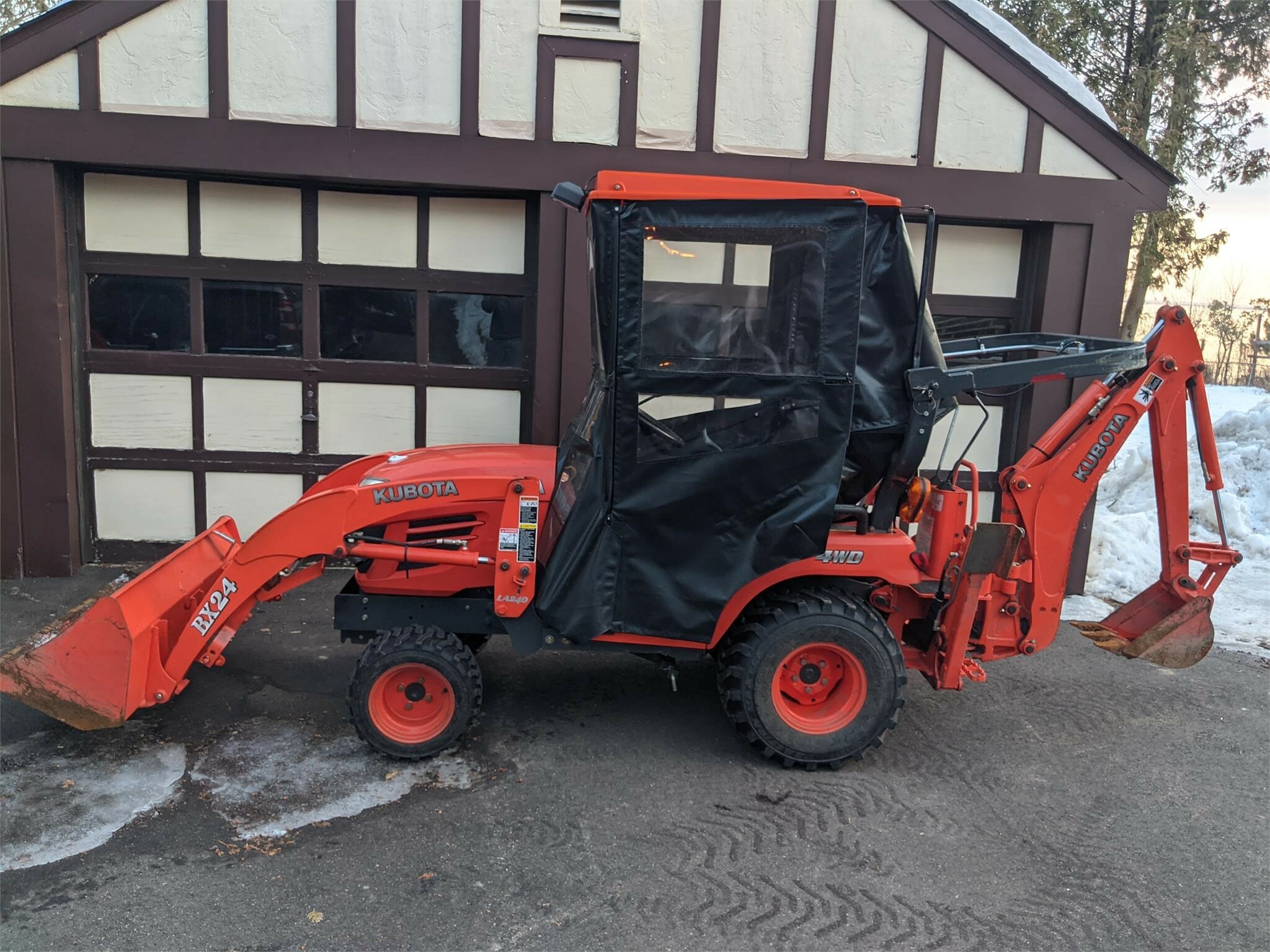 2006 Kubota BX24 Tractor