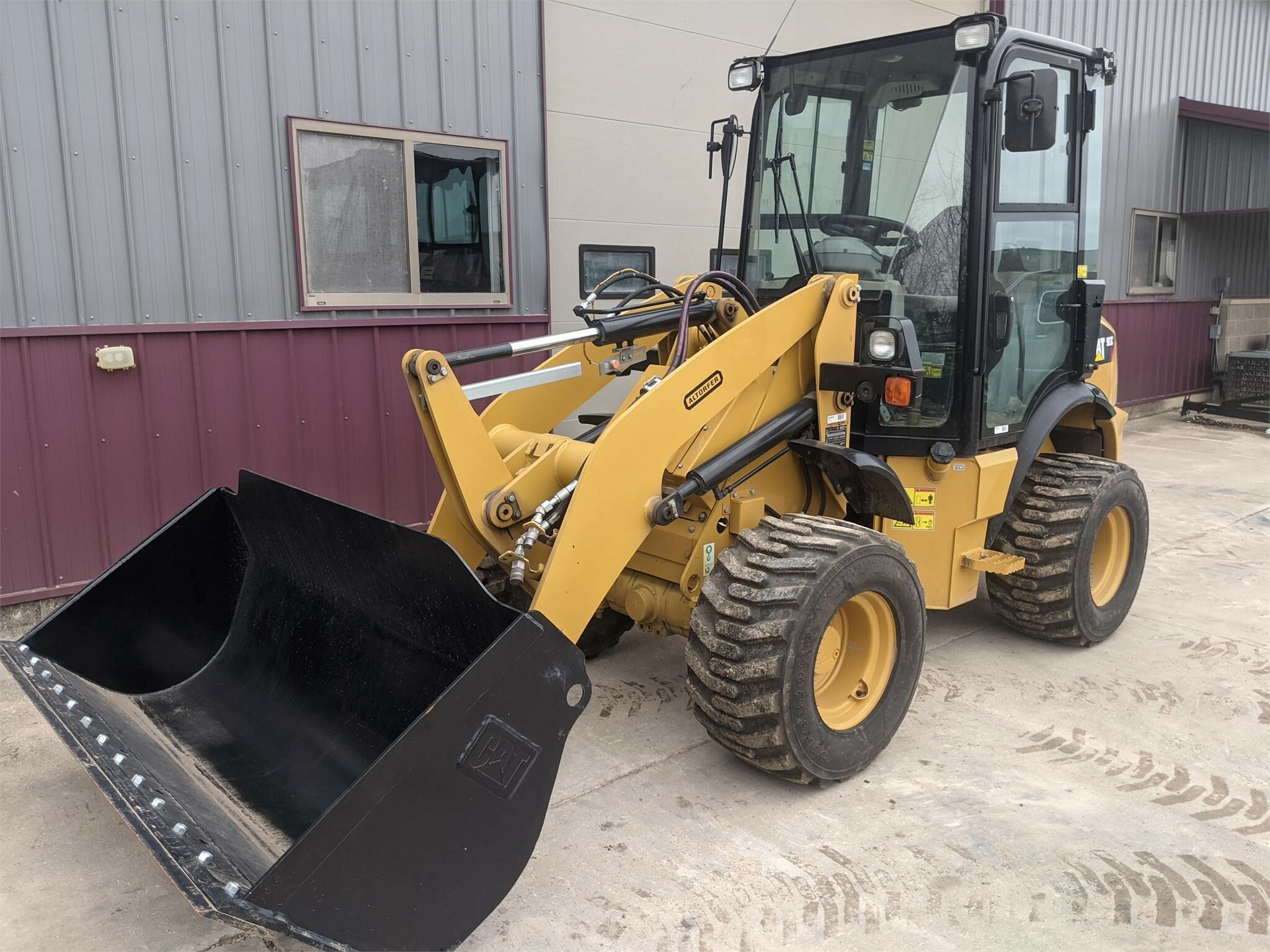 2015 Caterpillar 903C Miscellaneous