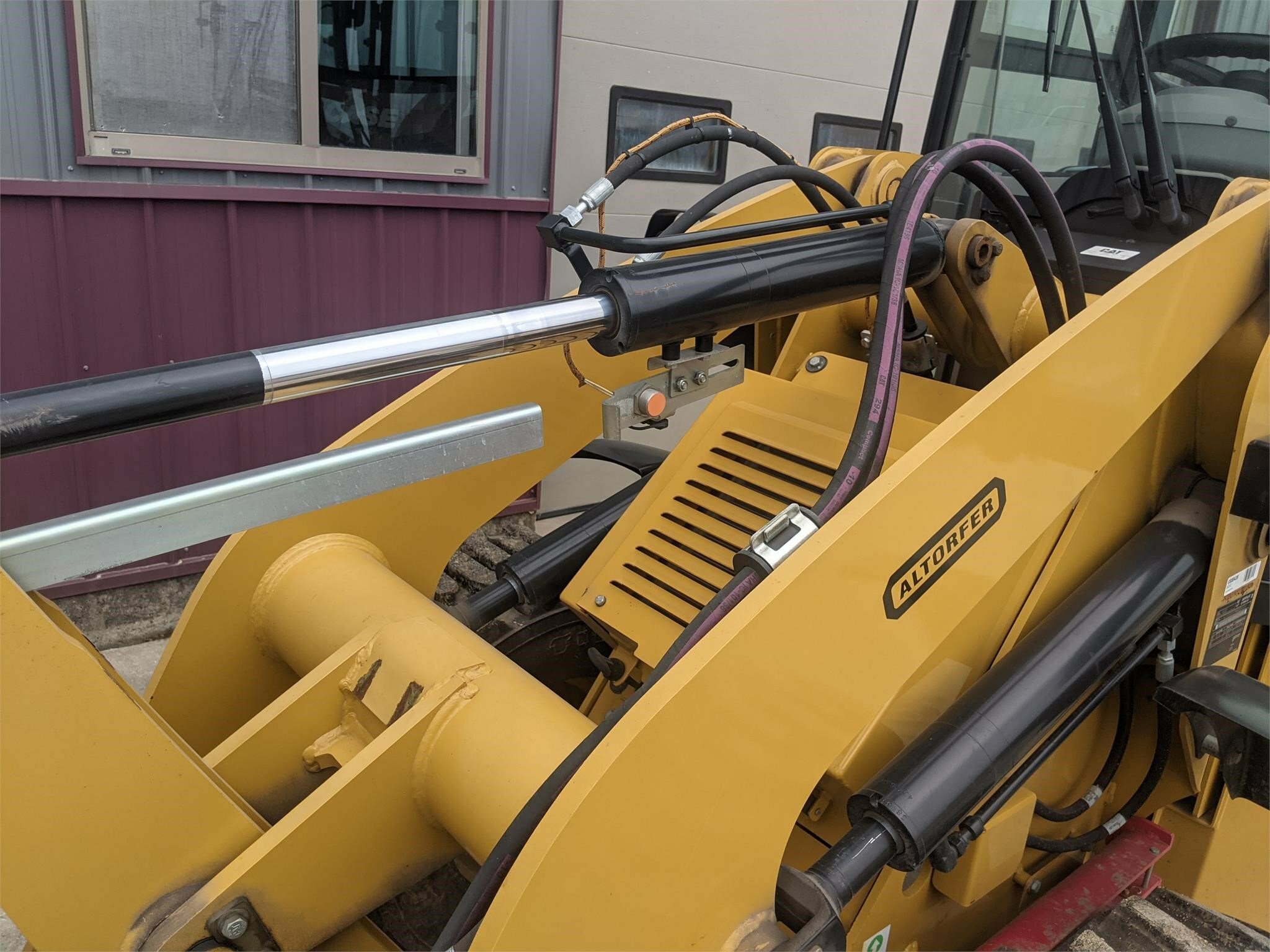 2015 Caterpillar 903C Miscellaneous