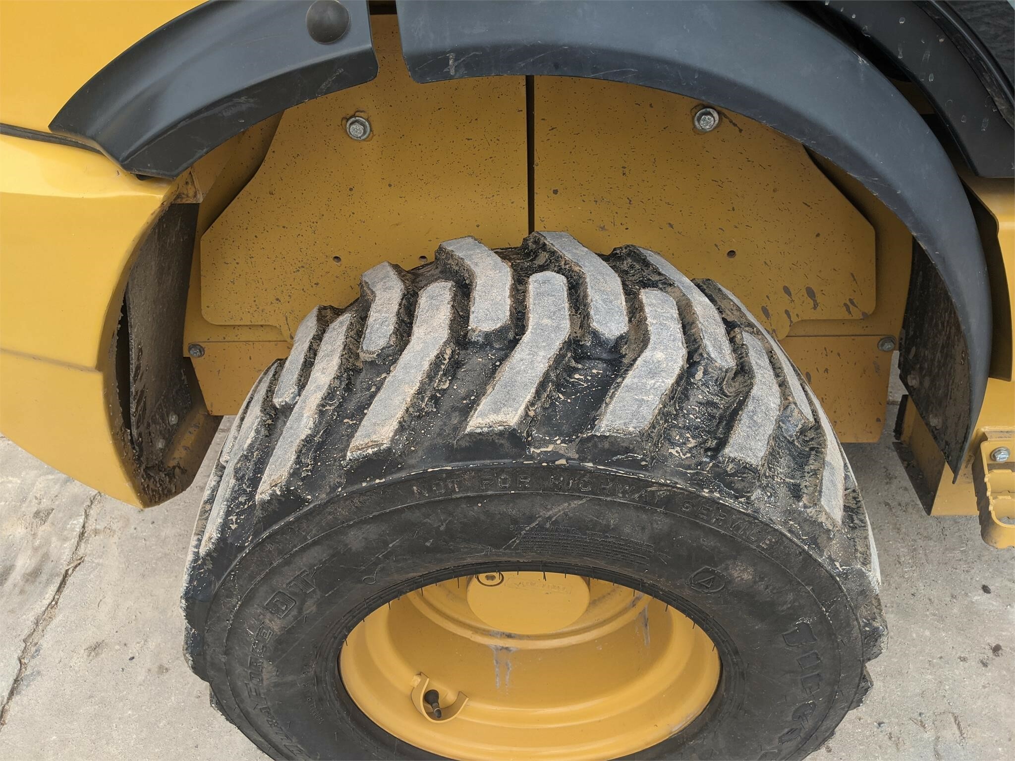 2015 Caterpillar 903C Miscellaneous