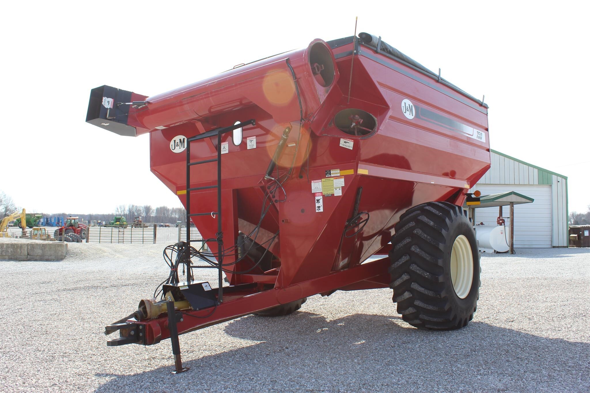 2013 J&M 750-18 Grain Cart