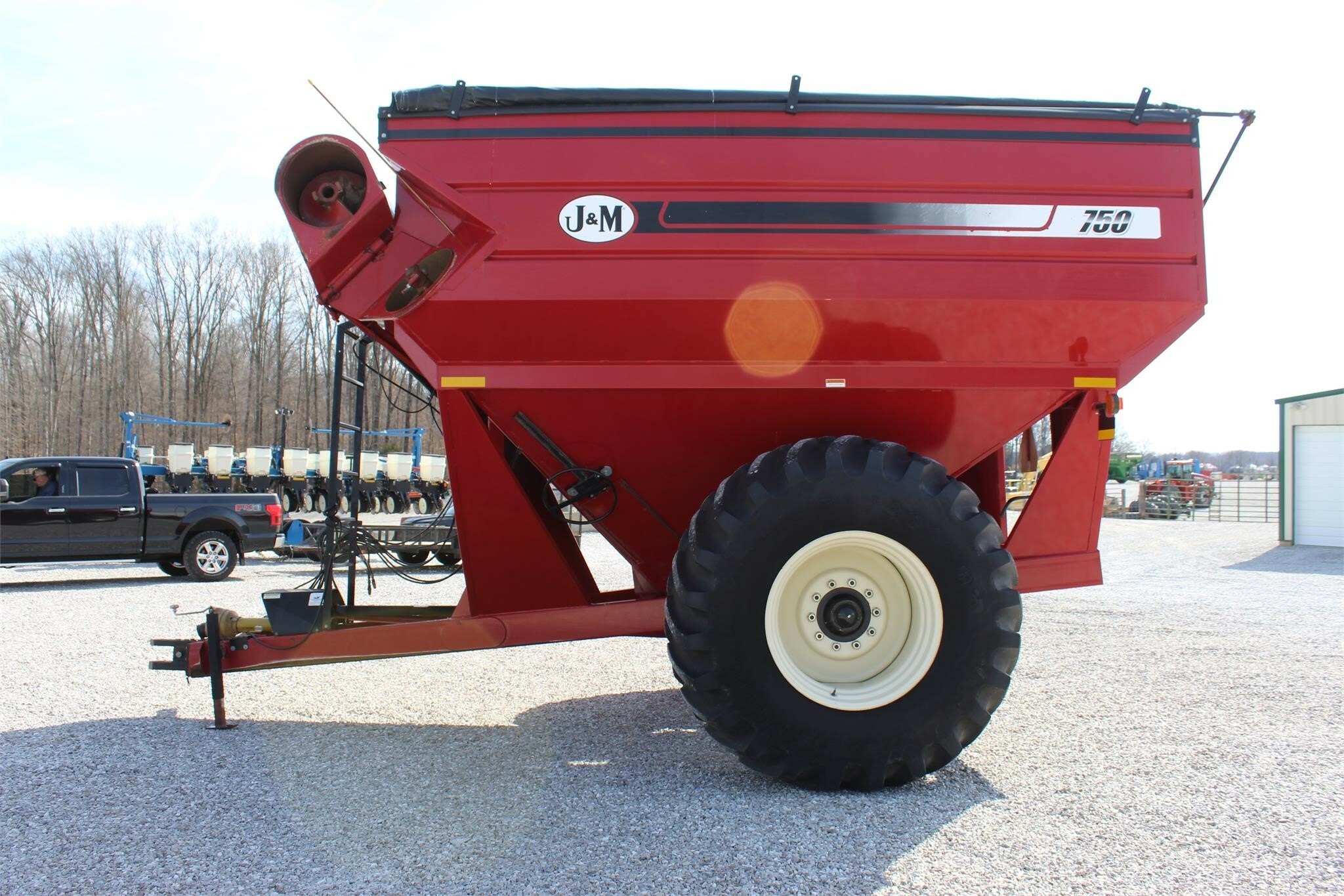 2013 J&M 750-18 Grain Cart