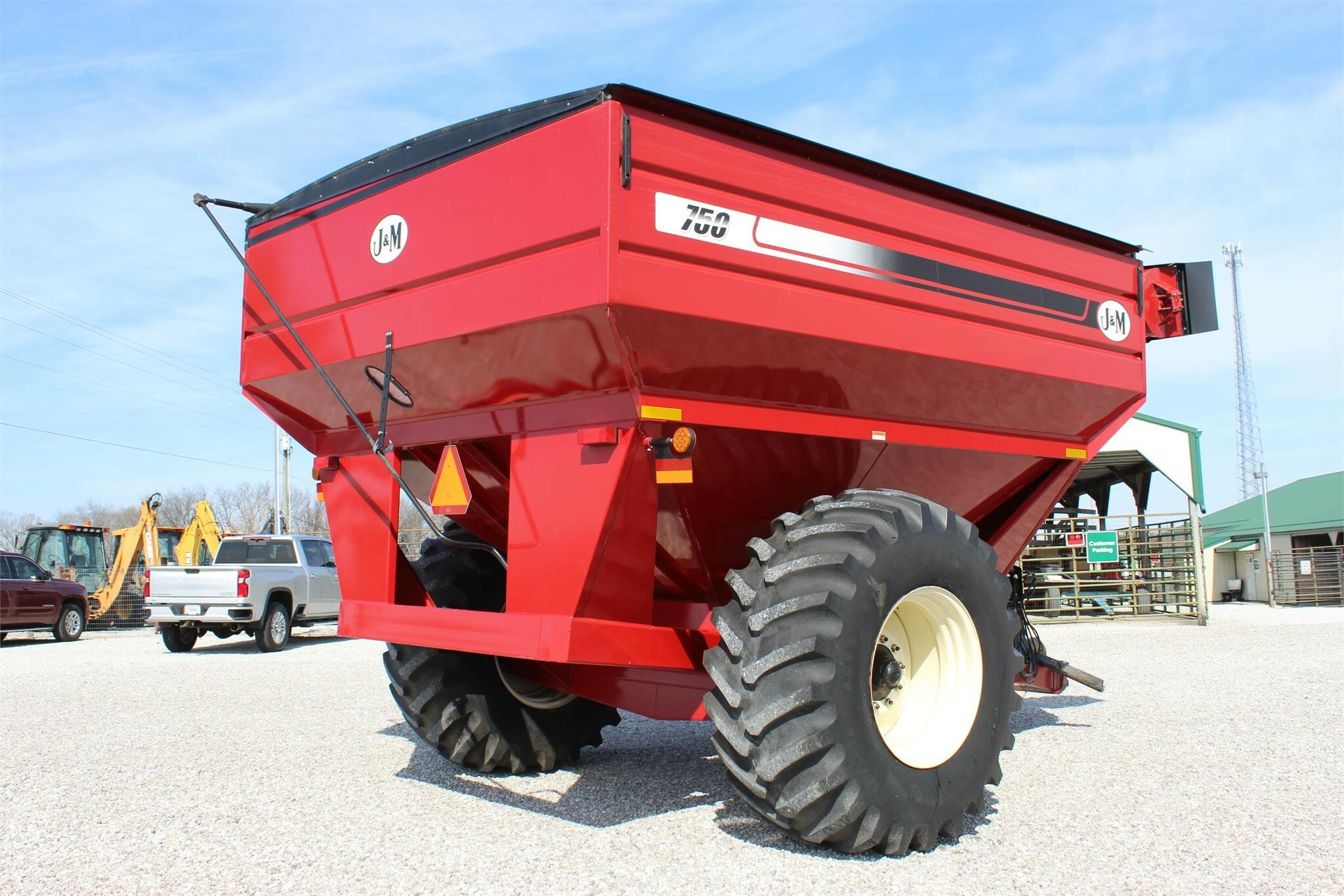 2013 J&M 750-18 Grain Cart
