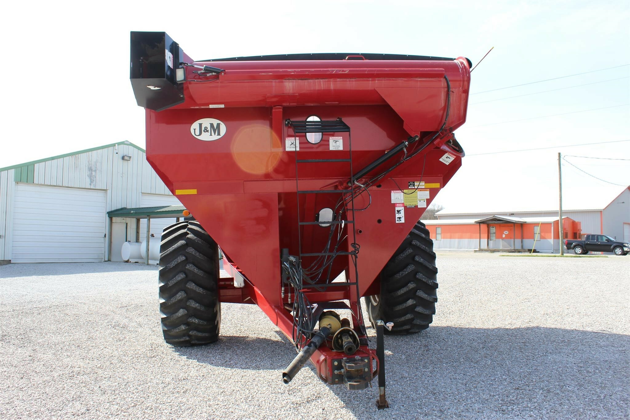 2013 J&M 750-18 Grain Cart