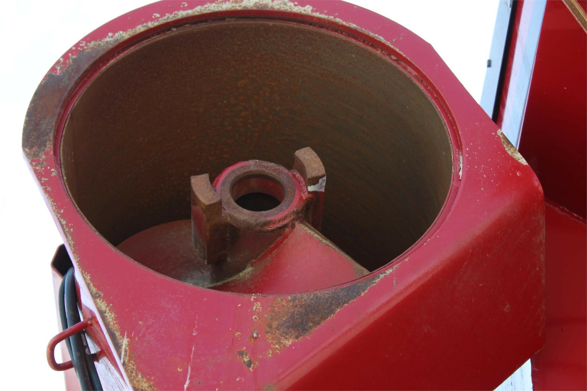 2013 J&M 750-18 Grain Cart