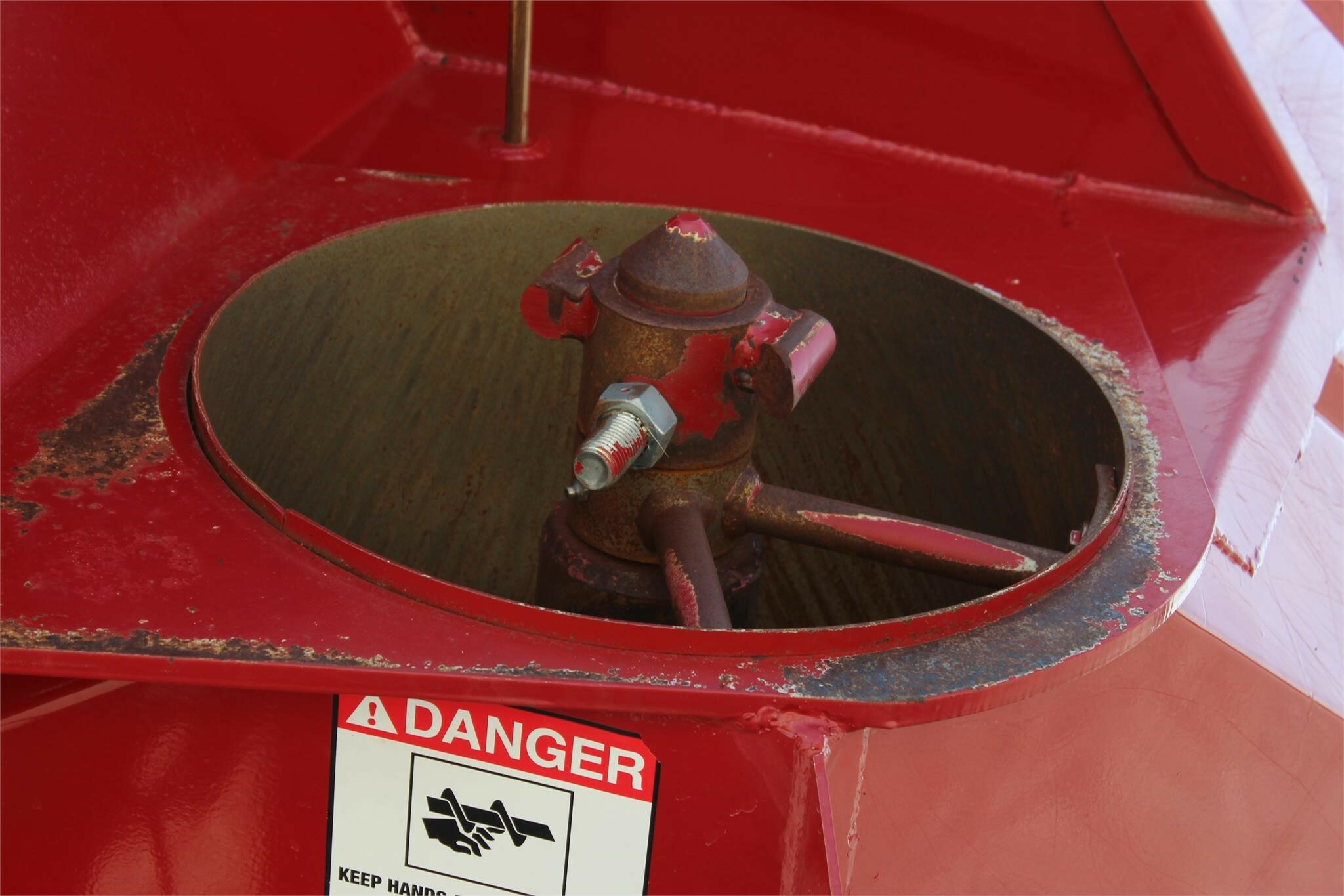 2013 J&M 750-18 Grain Cart