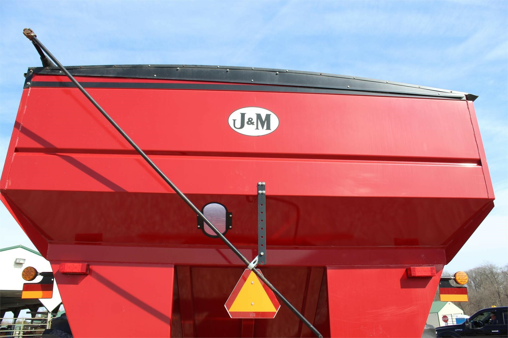2013 J&M 750-18 Grain Cart