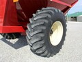 2013 J&M 750-18 Grain Cart