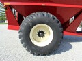 2013 J&M 750-18 Grain Cart