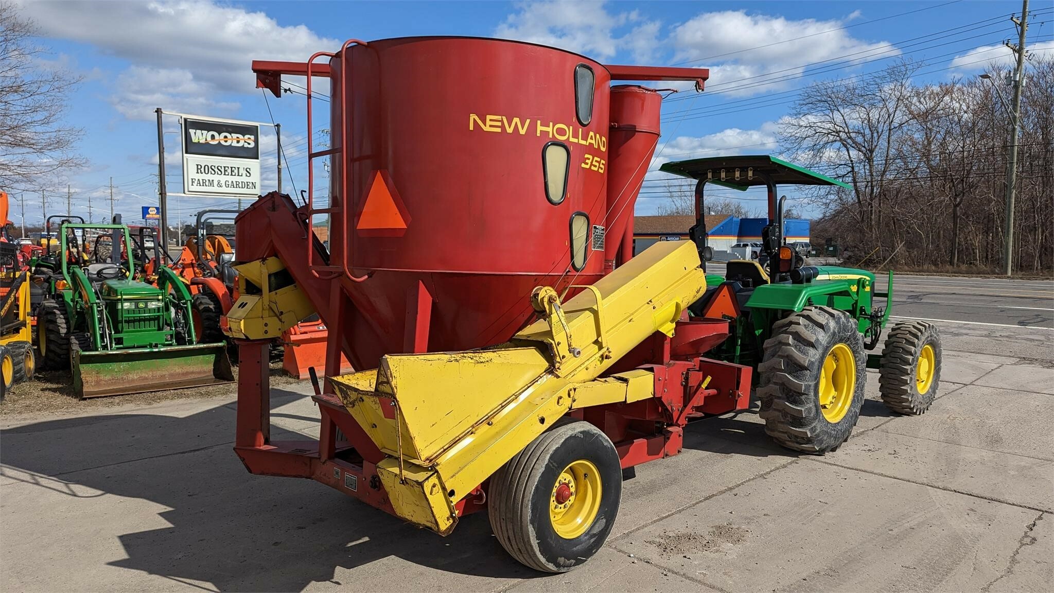 New Holland 355 Grinders and Mixer 13,900 Machinery Pete