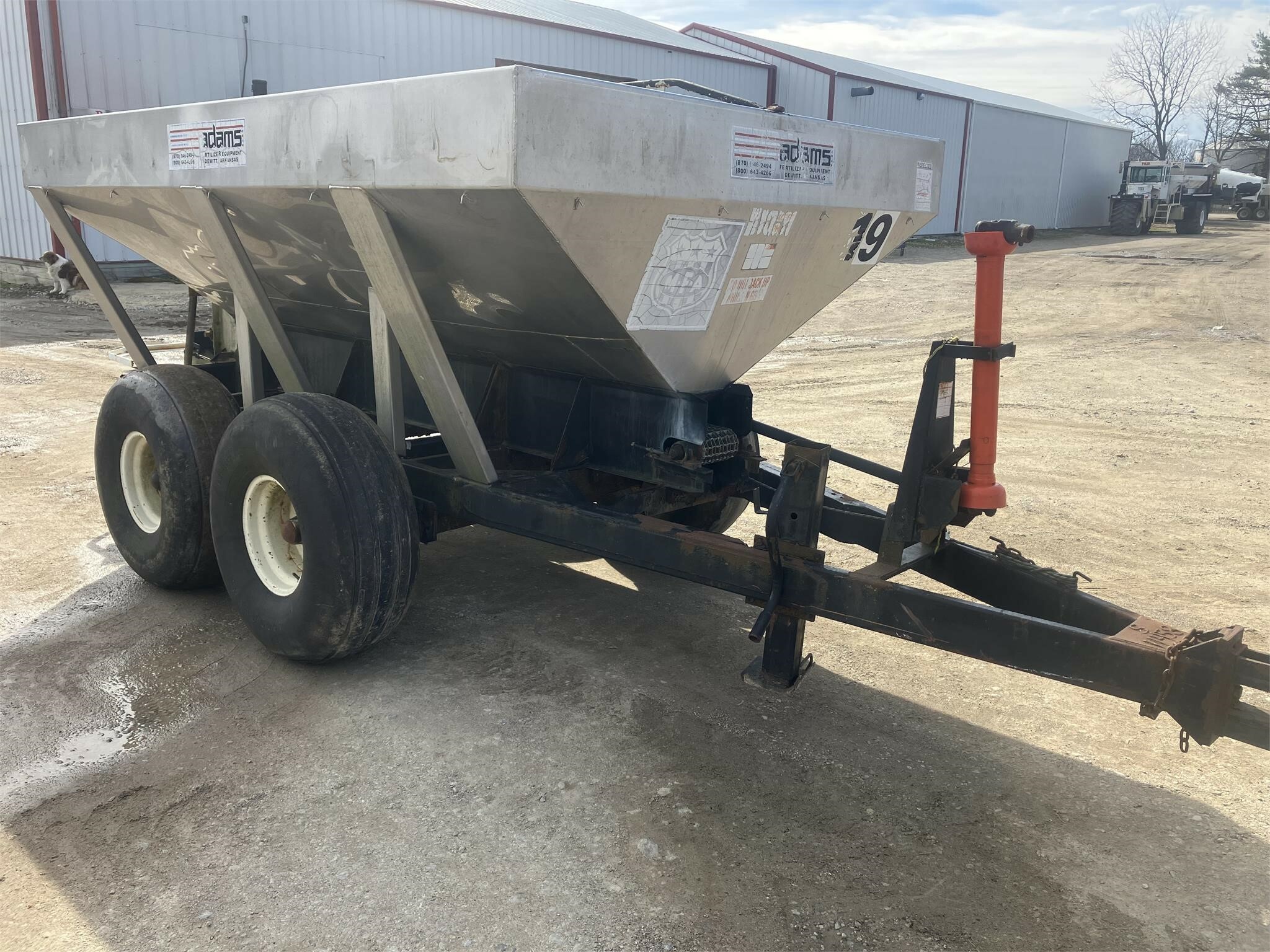 Adams Fertilizer Equipment 6T PullType Fertilizer Spreader 8,000