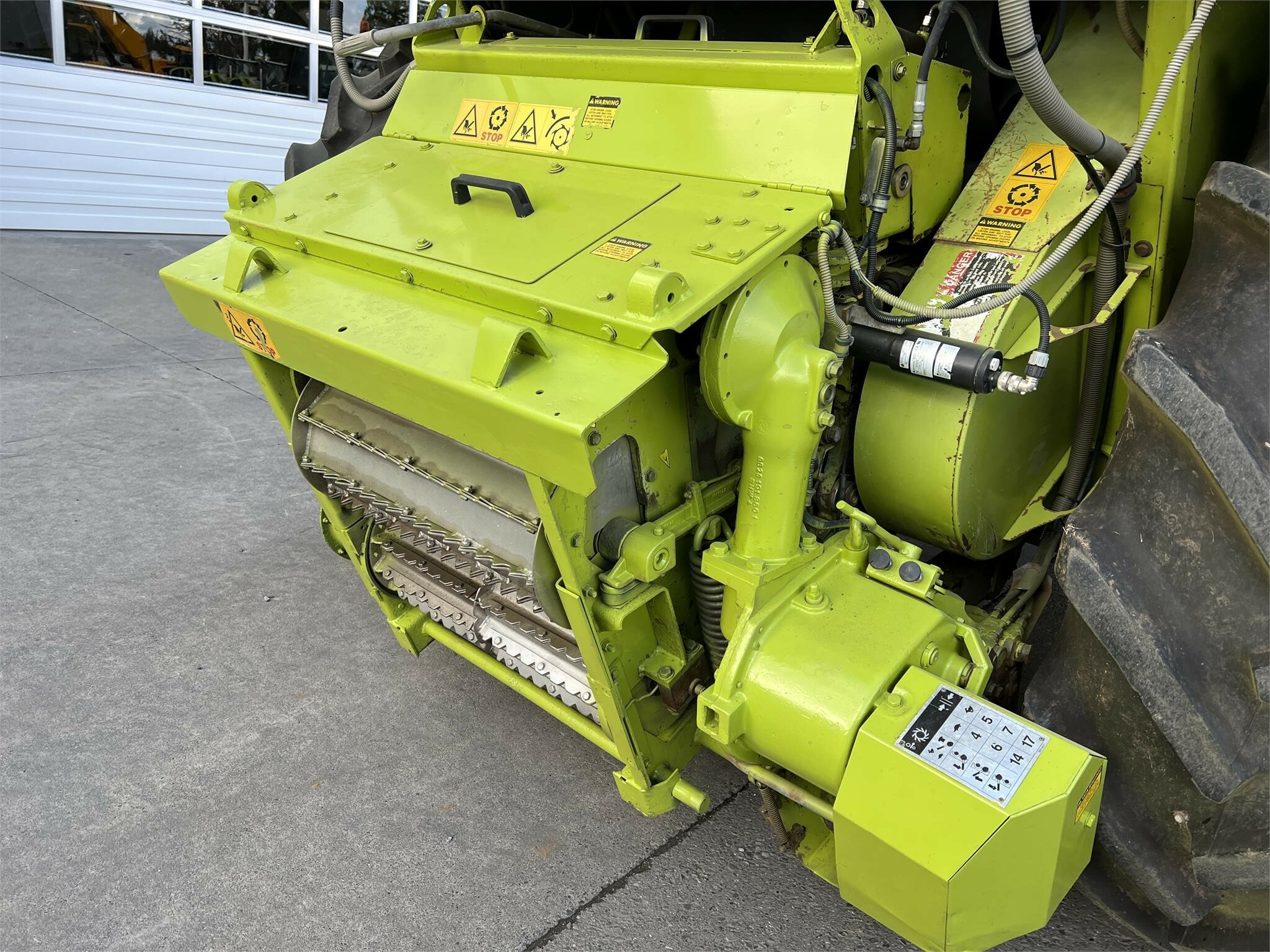 1995 Claas Jaguar 820 Self-Propelled Forage Harvester