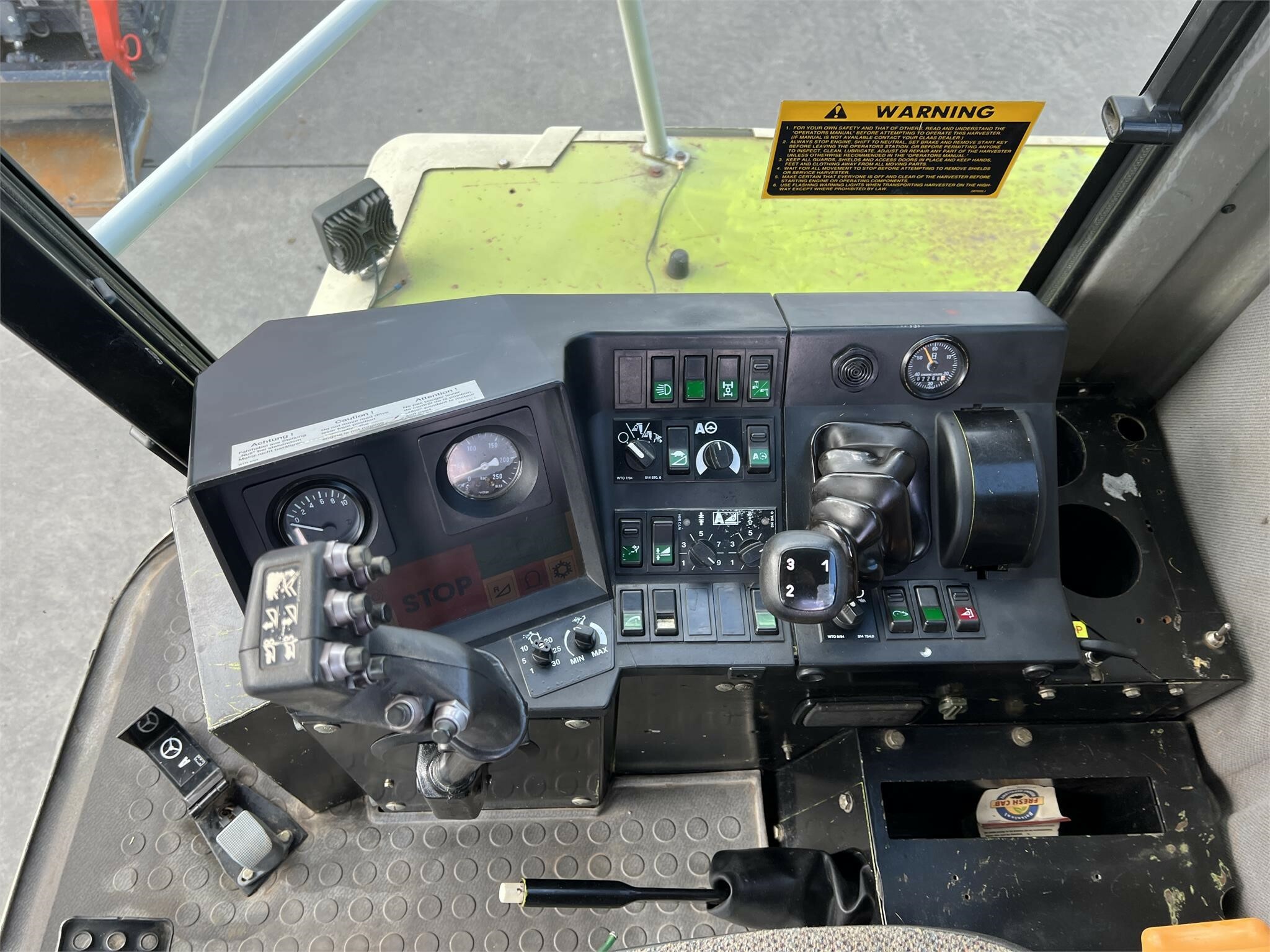 1995 Claas Jaguar 820 Self-Propelled Forage Harvester