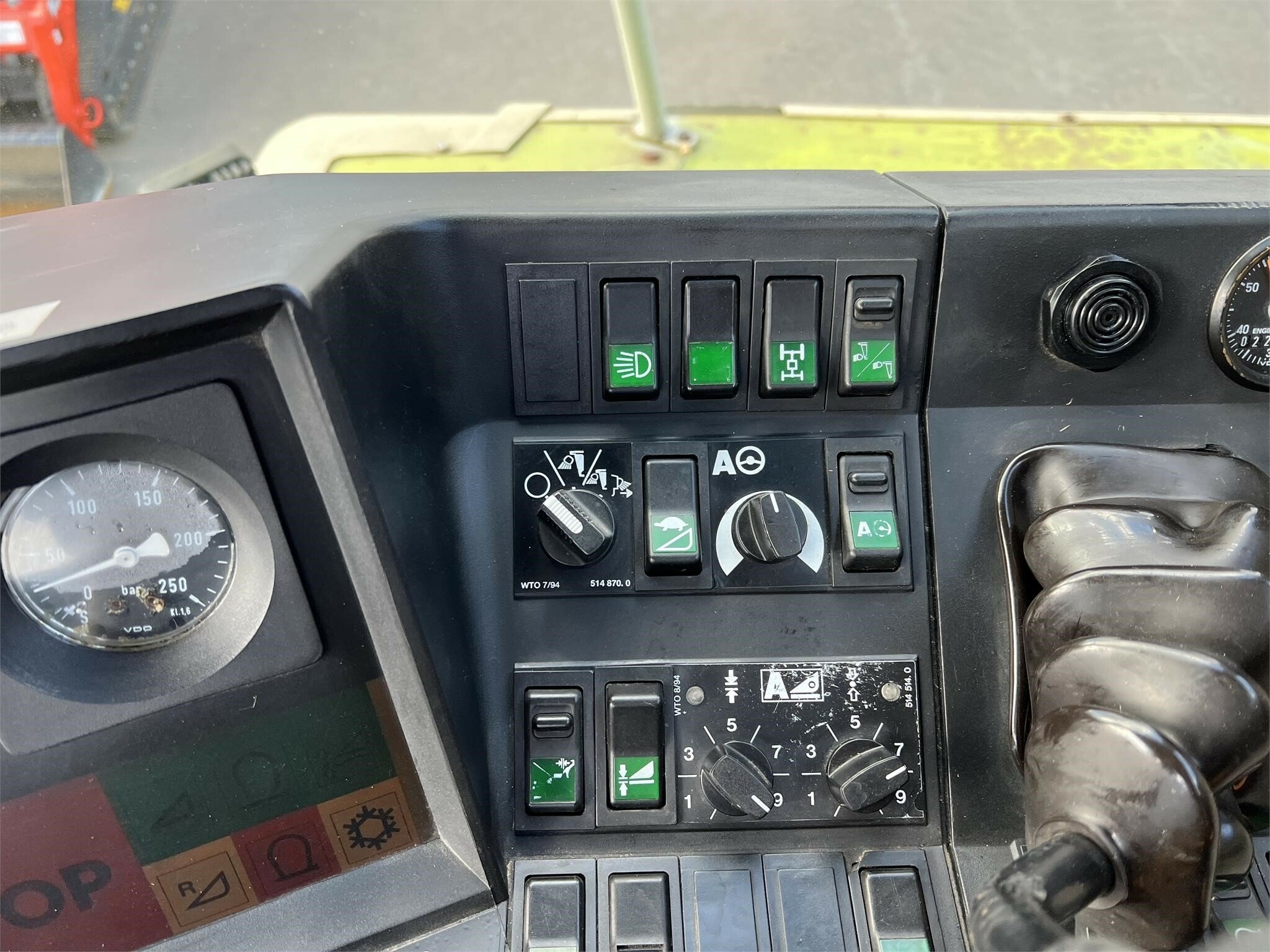 1995 Claas Jaguar 820 Self-Propelled Forage Harvester