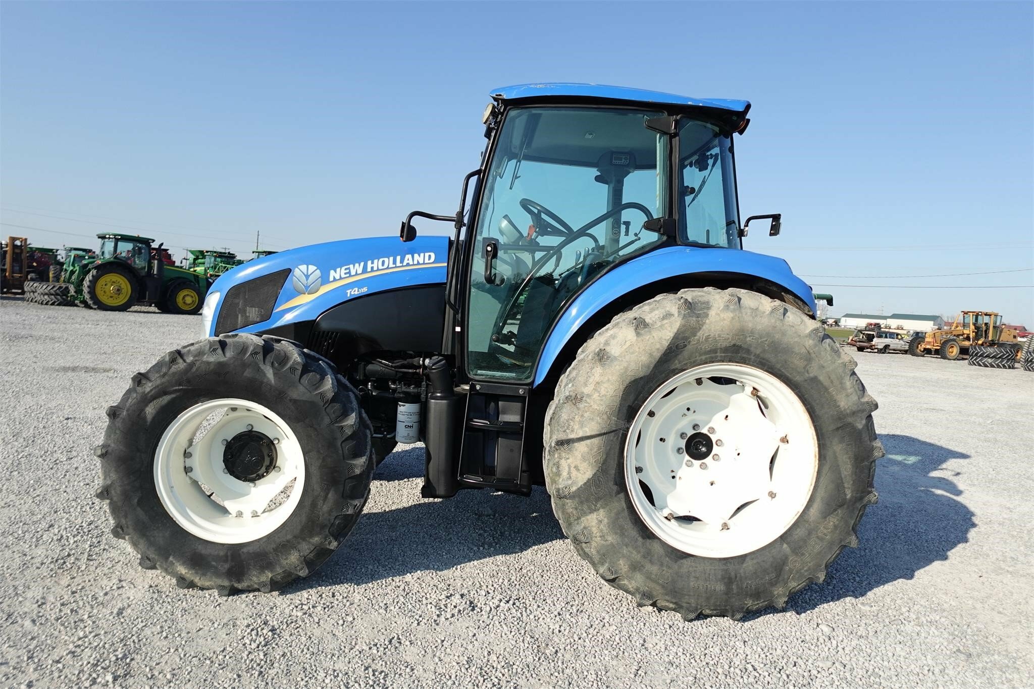 2015 New Holland T4.115 Tractor