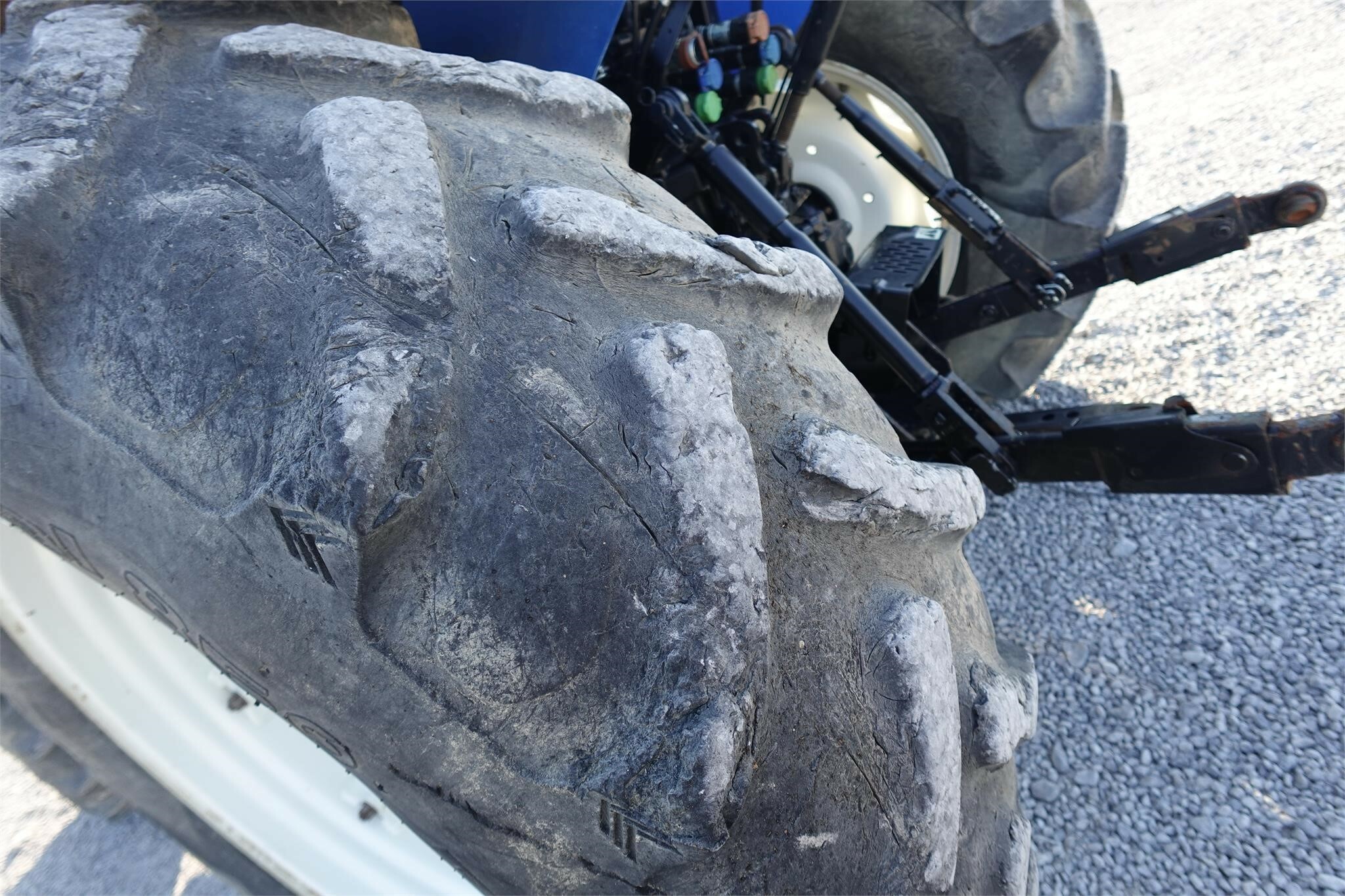 2015 New Holland T4.115 Tractor