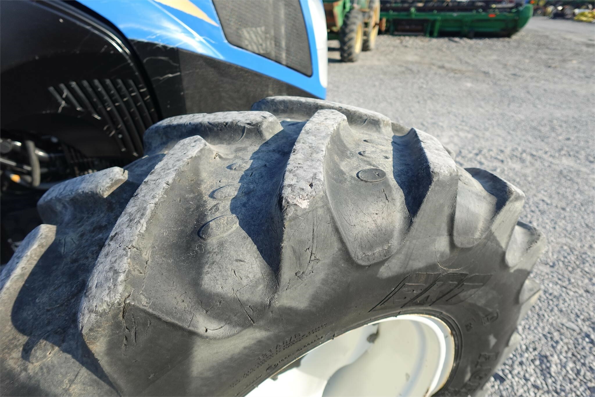 2015 New Holland T4.115 Tractor