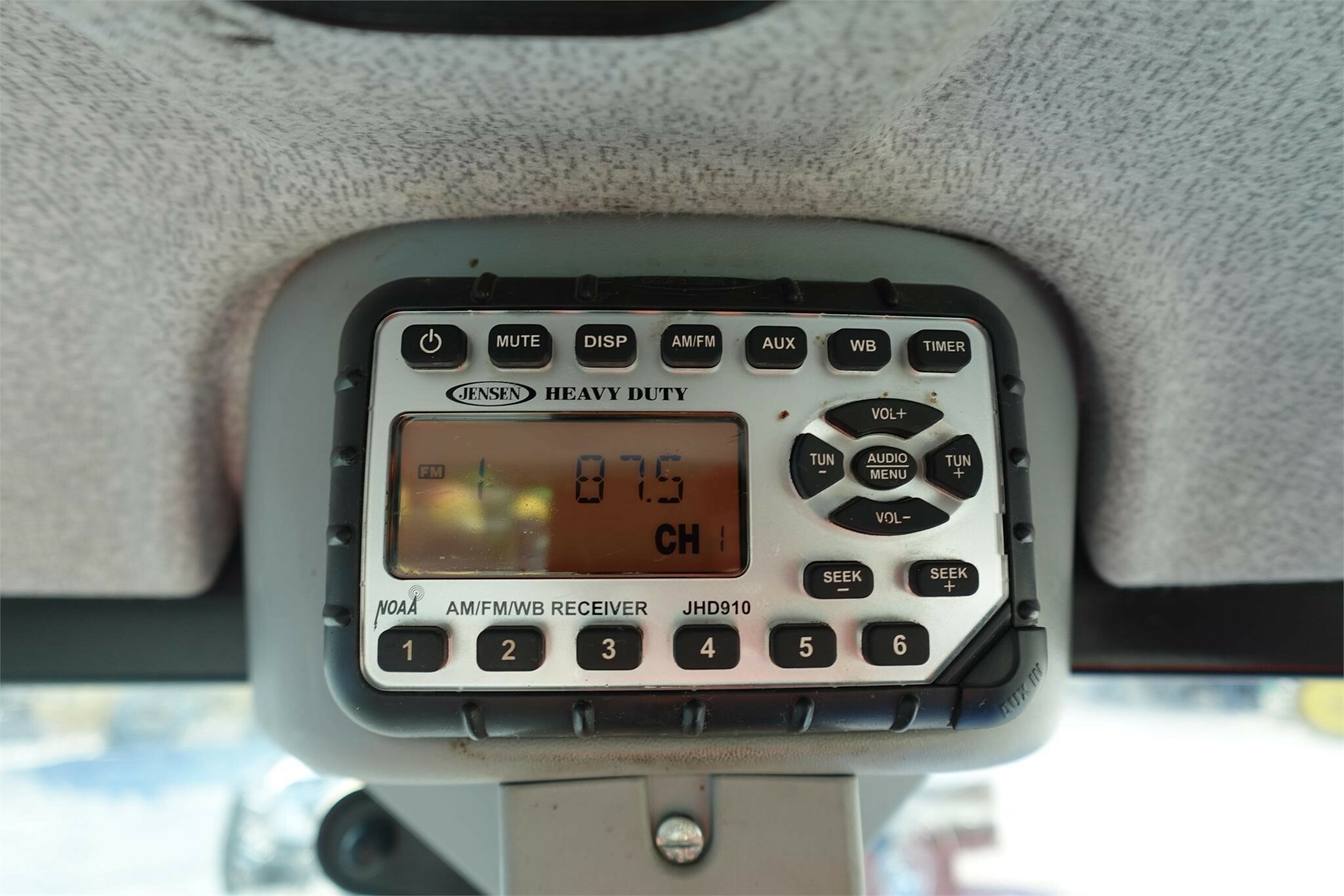 2015 New Holland T4.115 Tractor