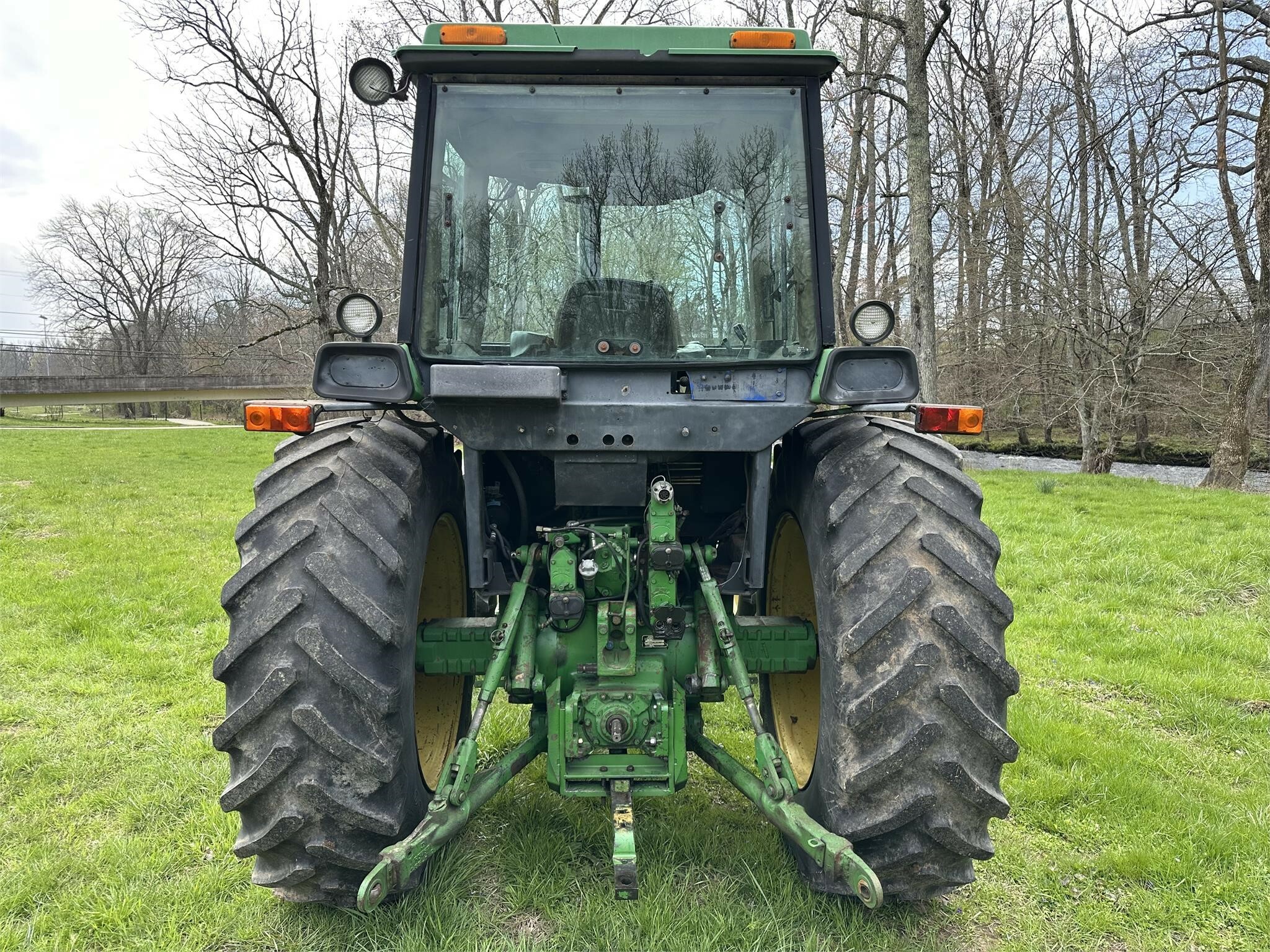 1990 John Deere 4255 Tractor