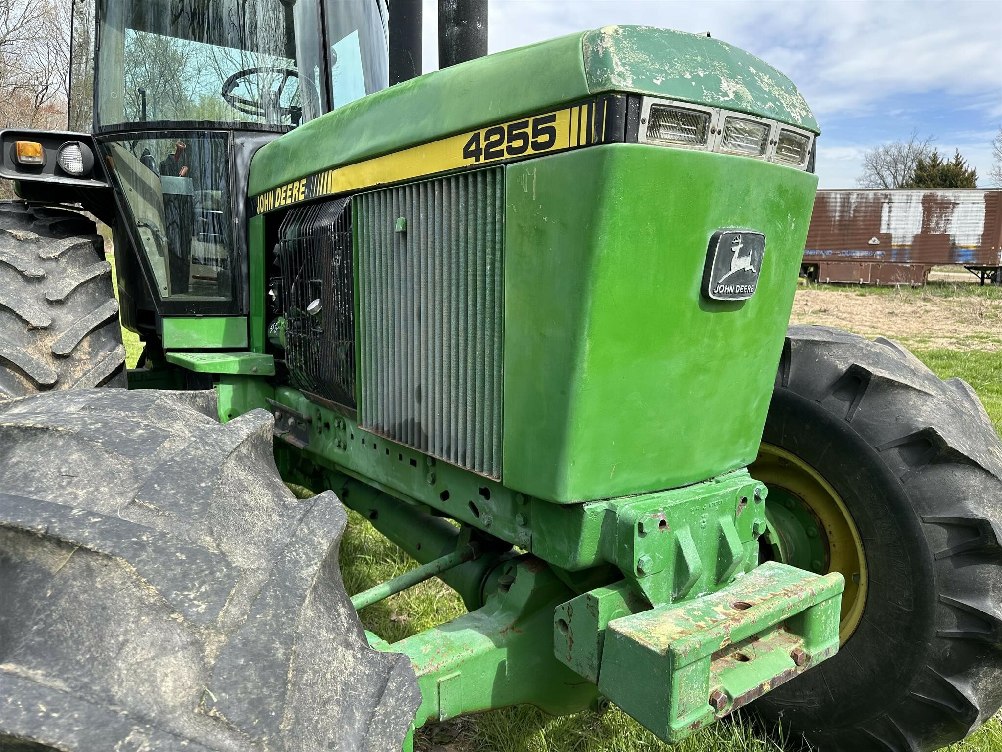 1990 John Deere 4255 Tractor