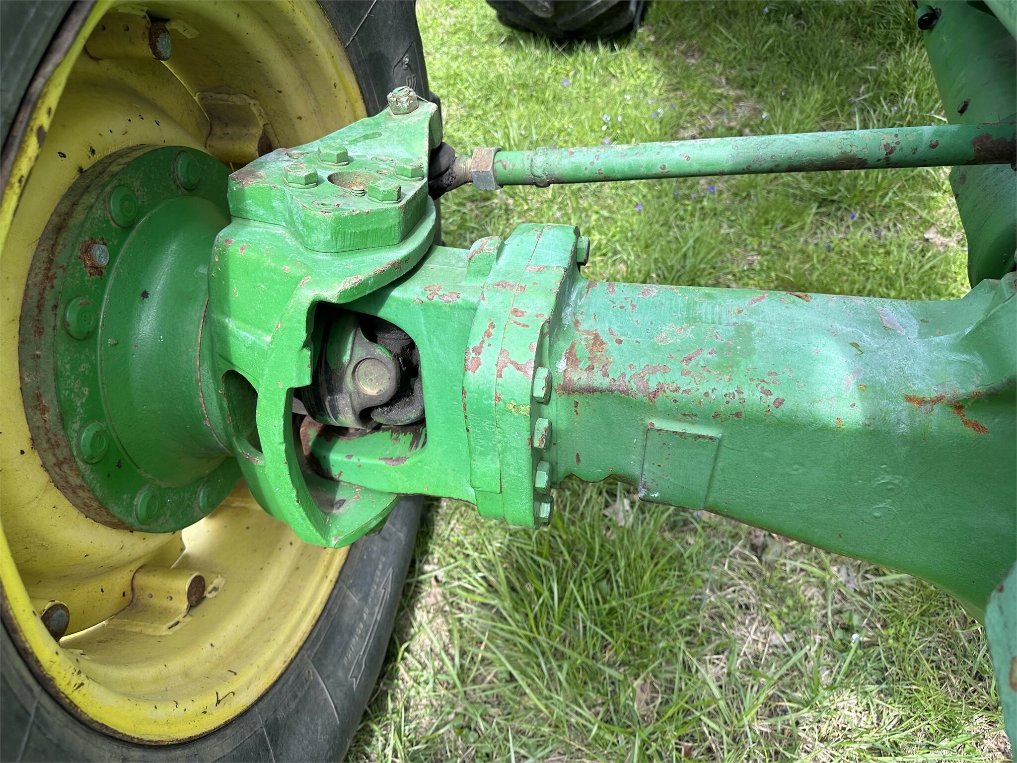 1990 John Deere 4255 Tractor