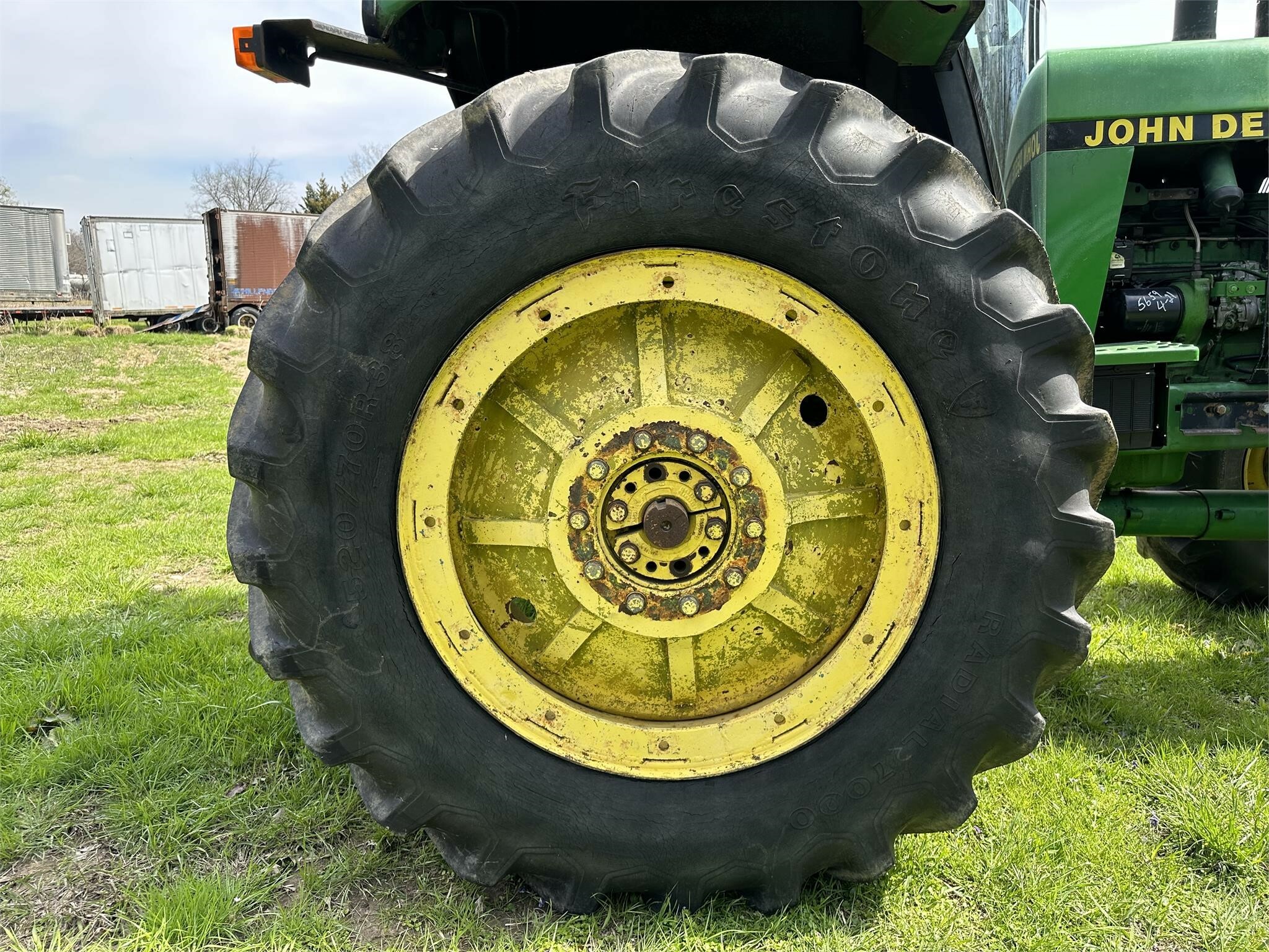 1990 John Deere 4255 Tractor