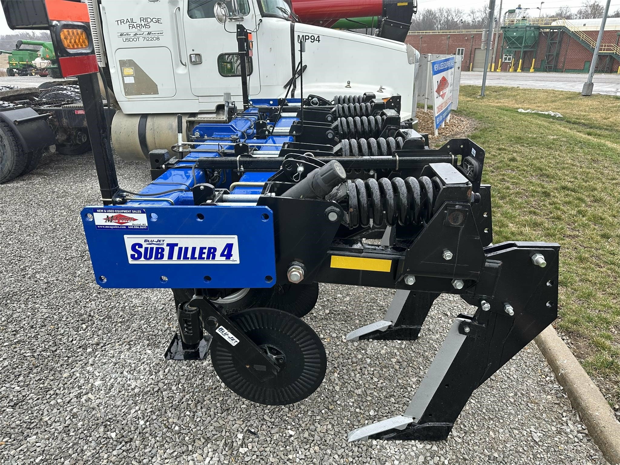  Blu-Jet Sub Tiller 4 In-Line Ripper