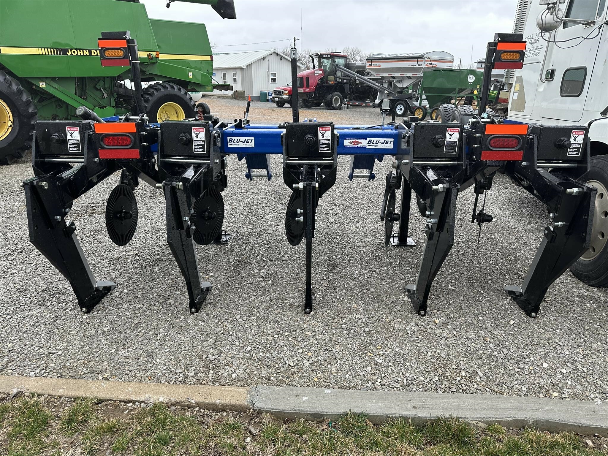  Blu-Jet Sub Tiller 4 In-Line Ripper