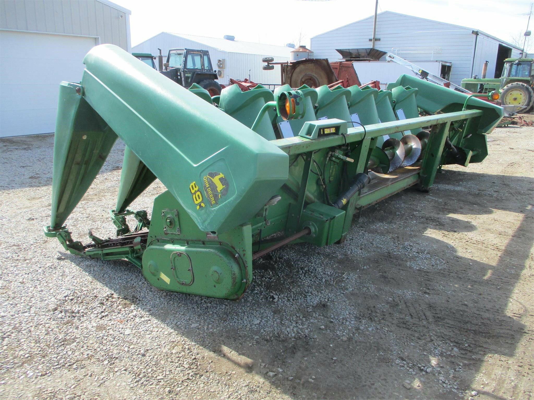  John Deere 893 Corn Head