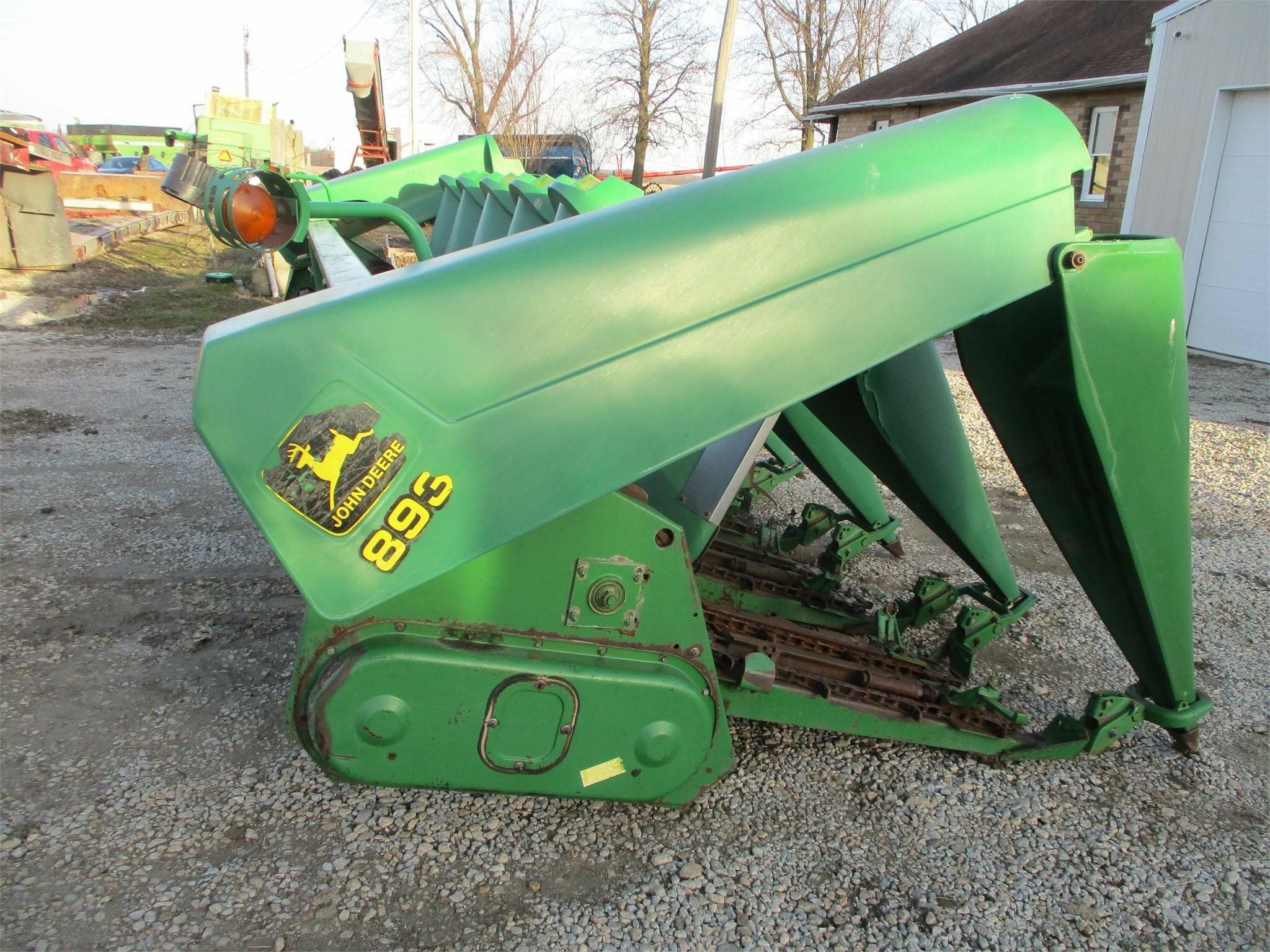  John Deere 893 Corn Head