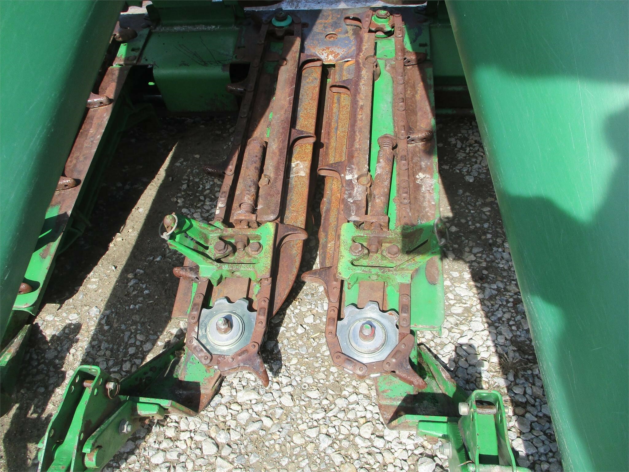  John Deere 893 Corn Head