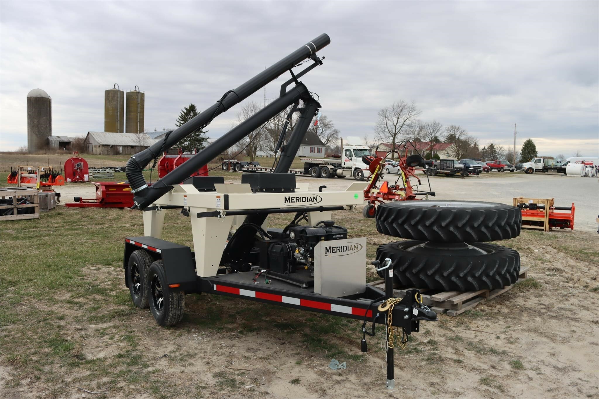  Meridian Seed Titan 2XT Seed Tender