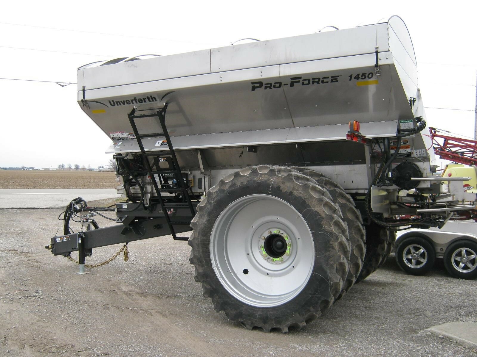 2023 Unverferth PROFORCE 1450 SelfPropelled Fertilizer Spreader Call Machinery Pete