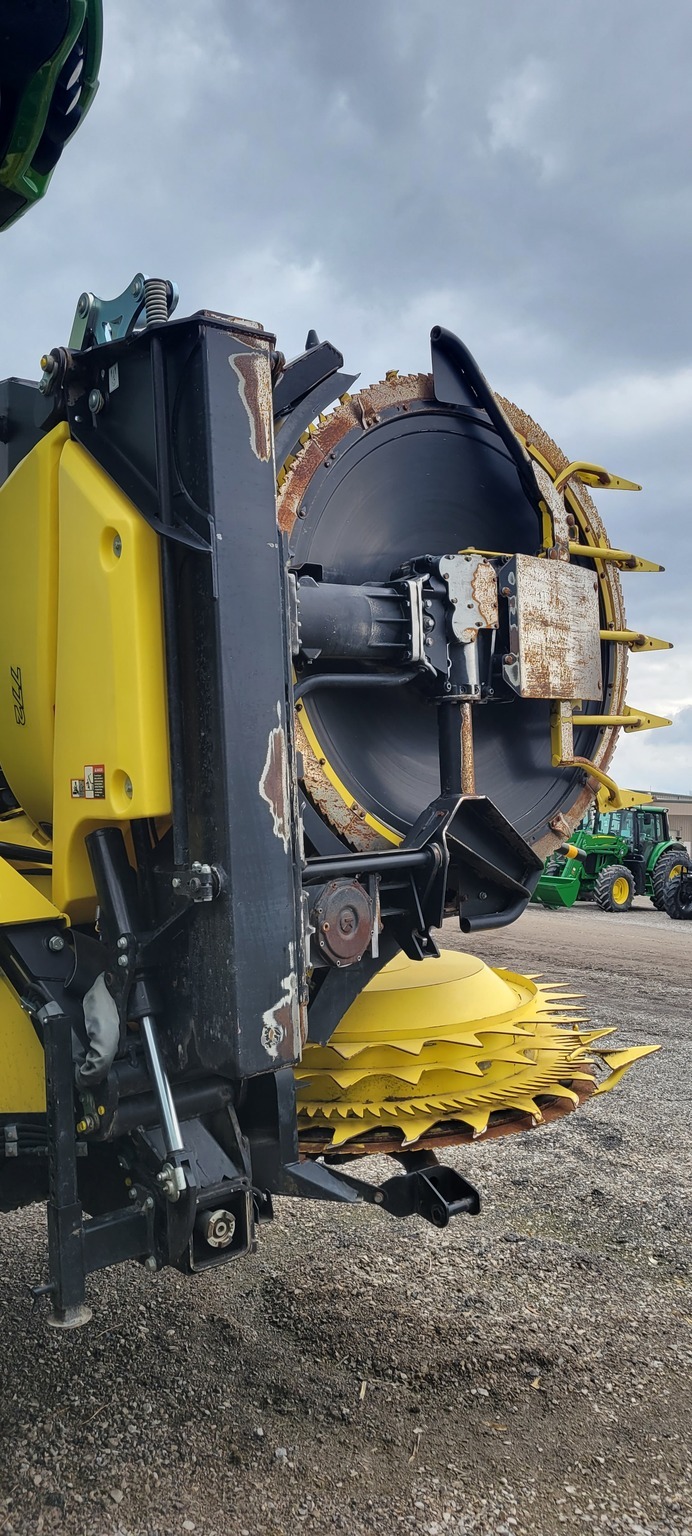 2020 John Deere 772 Corn Head