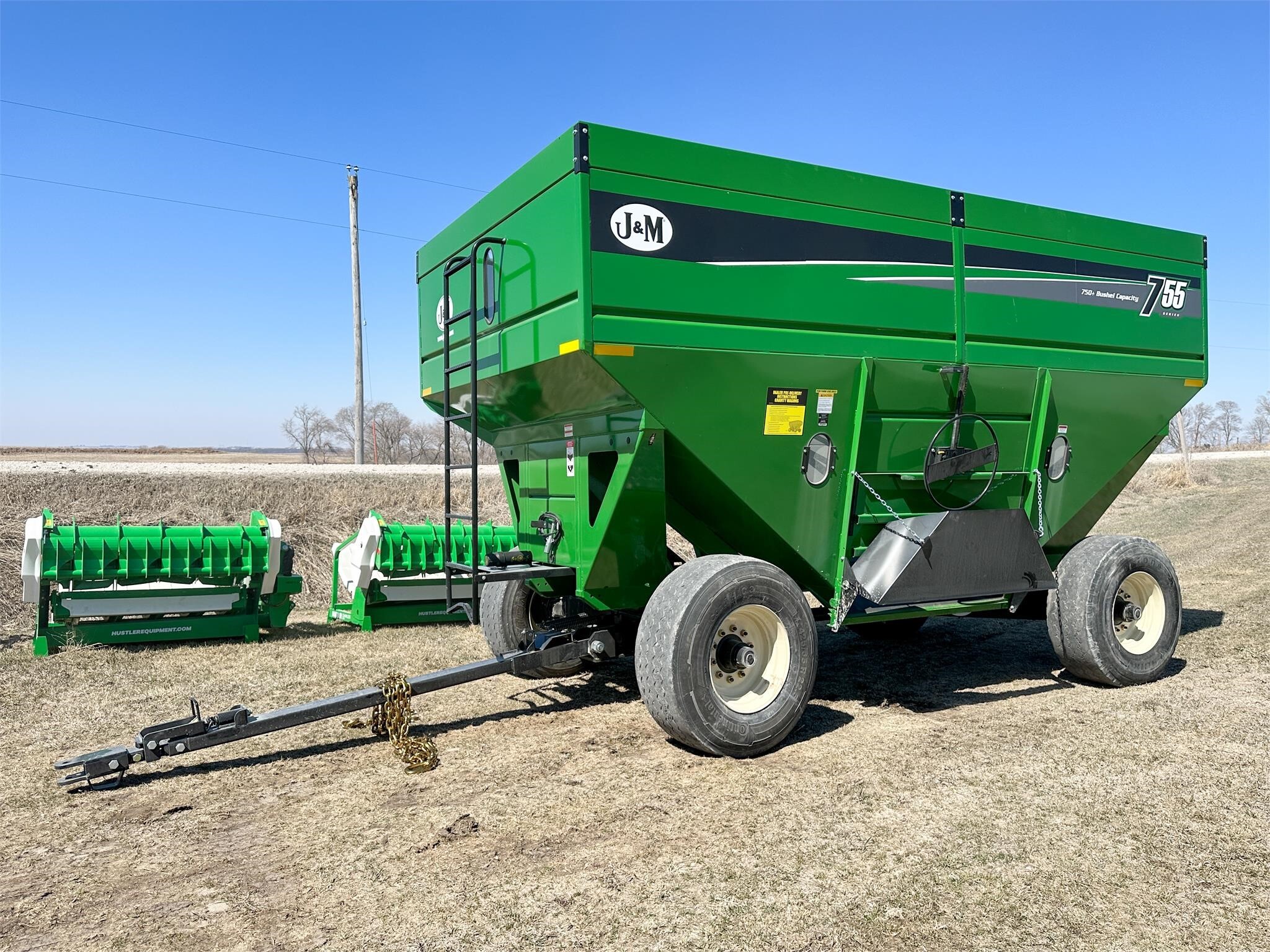 2026 J&M 755SD Gravity Wagon