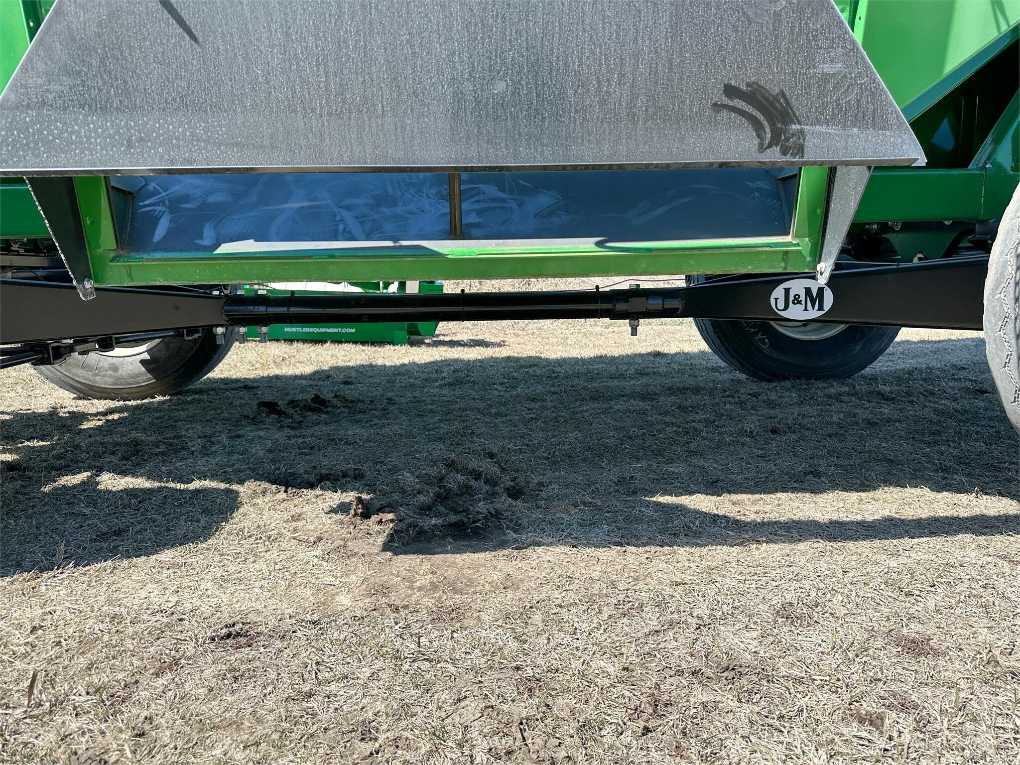 2026 J&M 755SD Gravity Wagon
