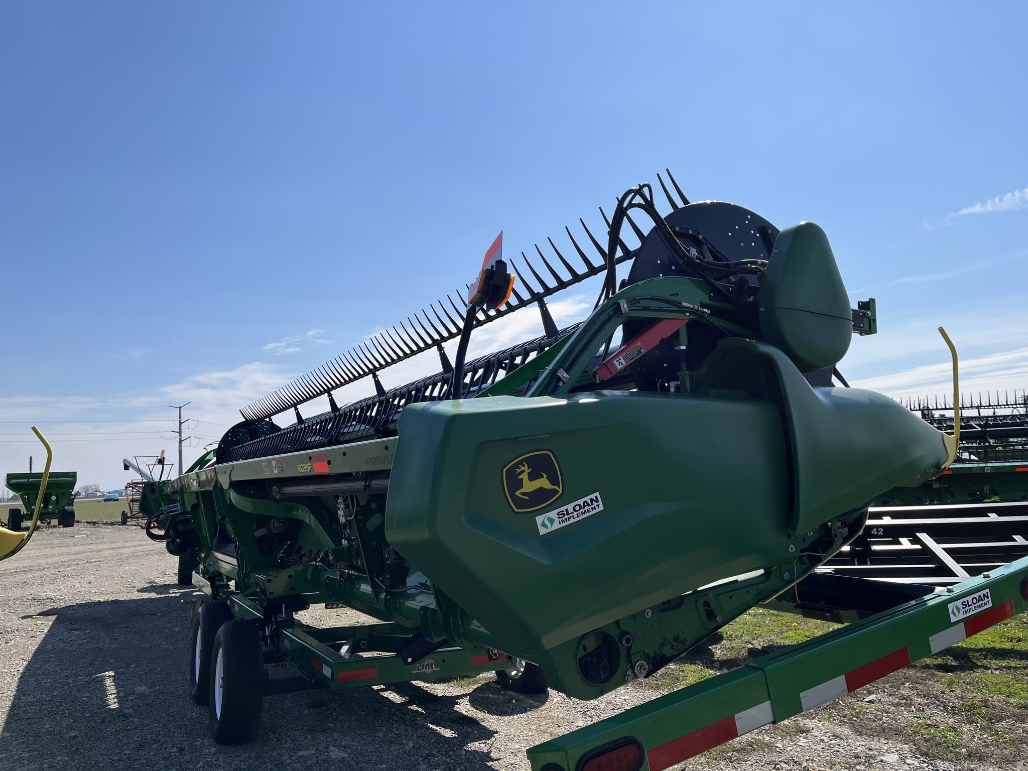 2022 John Deere RD35F Platform