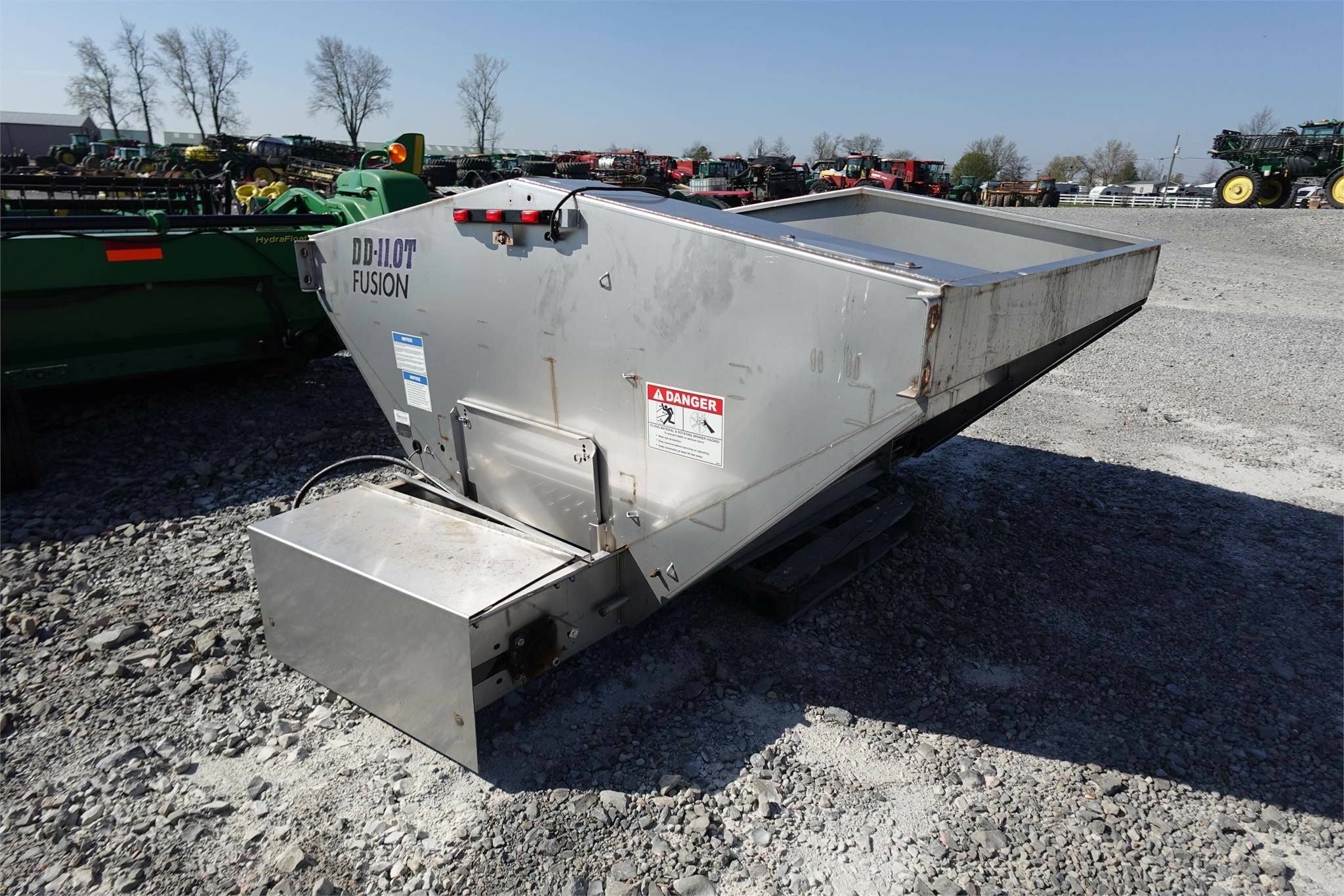 2017 GVM Prowler E330 SelfPropelled Fertilizer Spreader 135,000