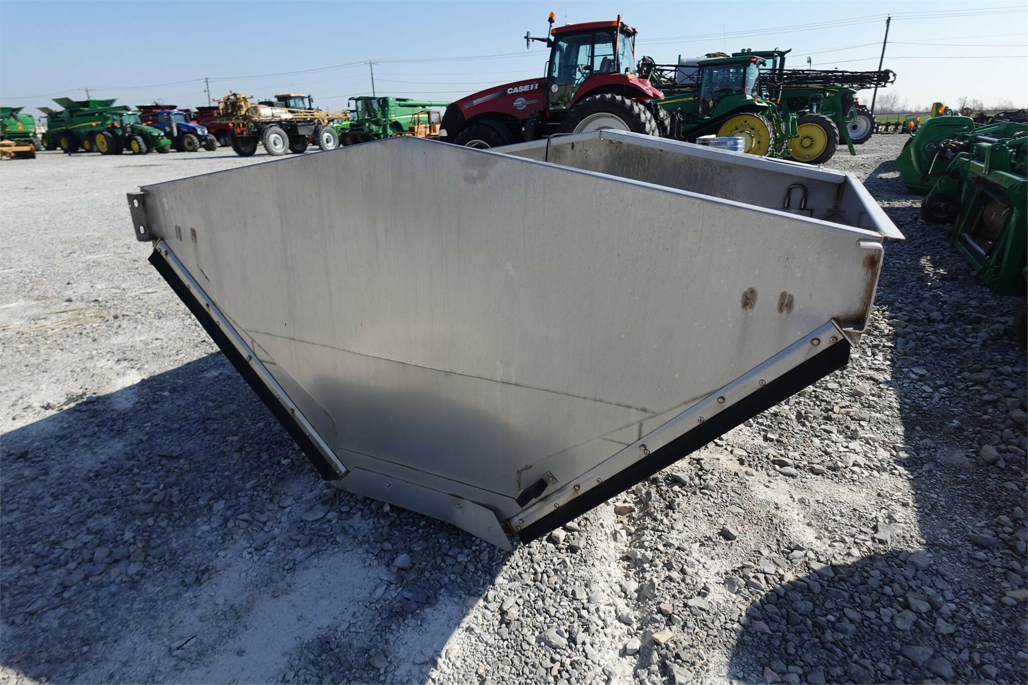 2017 GVM Prowler E330 SelfPropelled Fertilizer Spreader 135,000