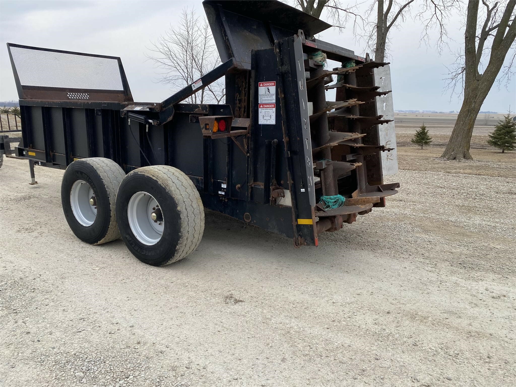 Meyers VB440 Manure Spreader 36,500 Machinery Pete