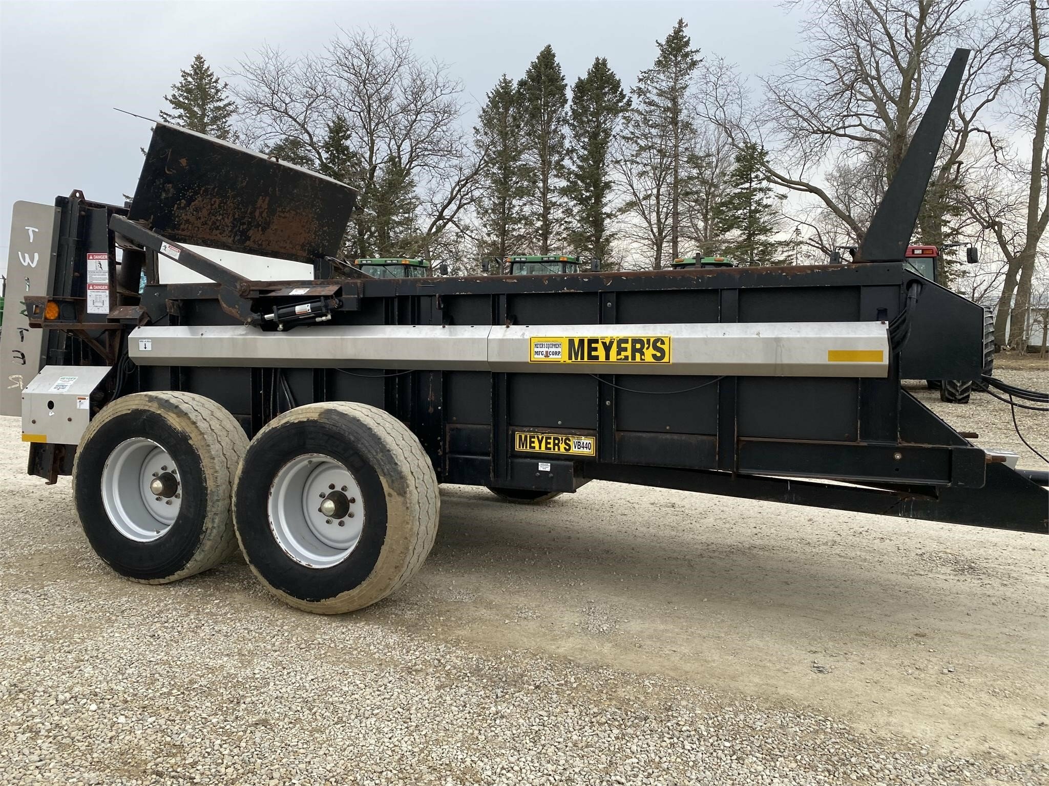 Meyers VB440 Manure Spreader 36,500 Machinery Pete