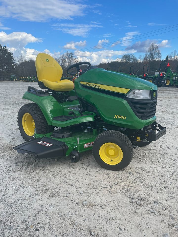 2022 John Deere X580 Lawn Mower