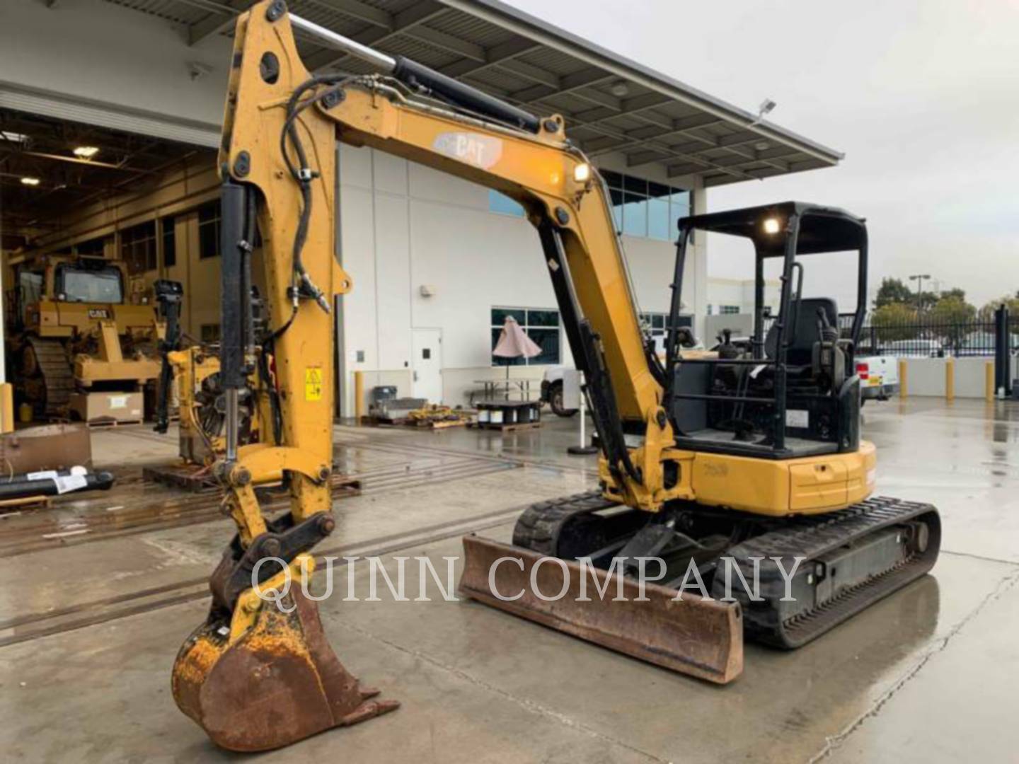 2017 Caterpillar 305.5E2 Excavator 69,000 Machinery Pete