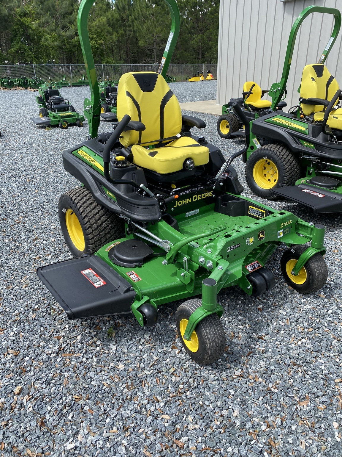 2025 John Deere Z920M Lawn Mower