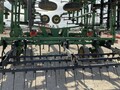  John Deere 2200 Field Cultivator