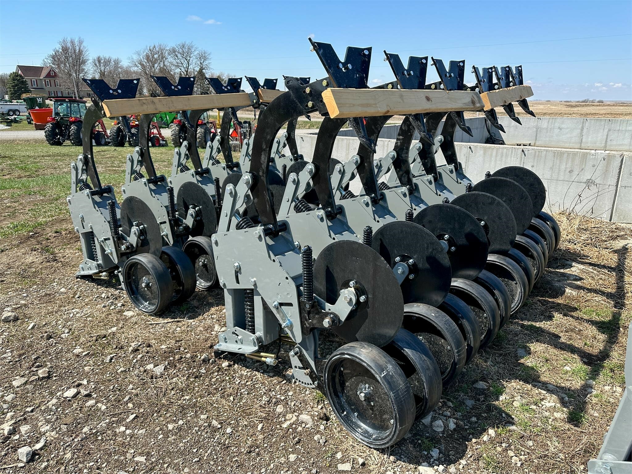 2026 Hiniker 6500 Cultivator
