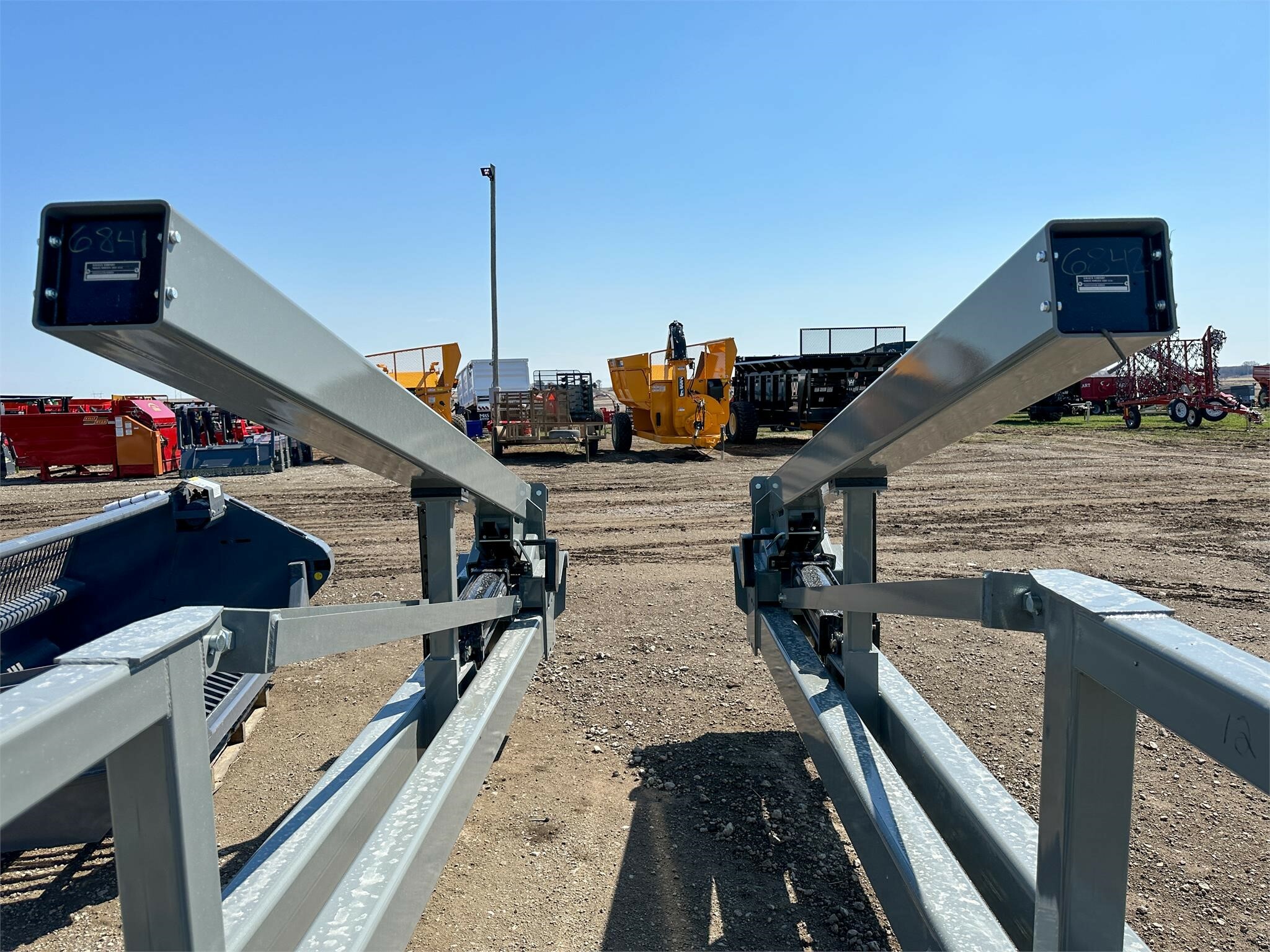 2026 Hiniker 6500 Cultivator